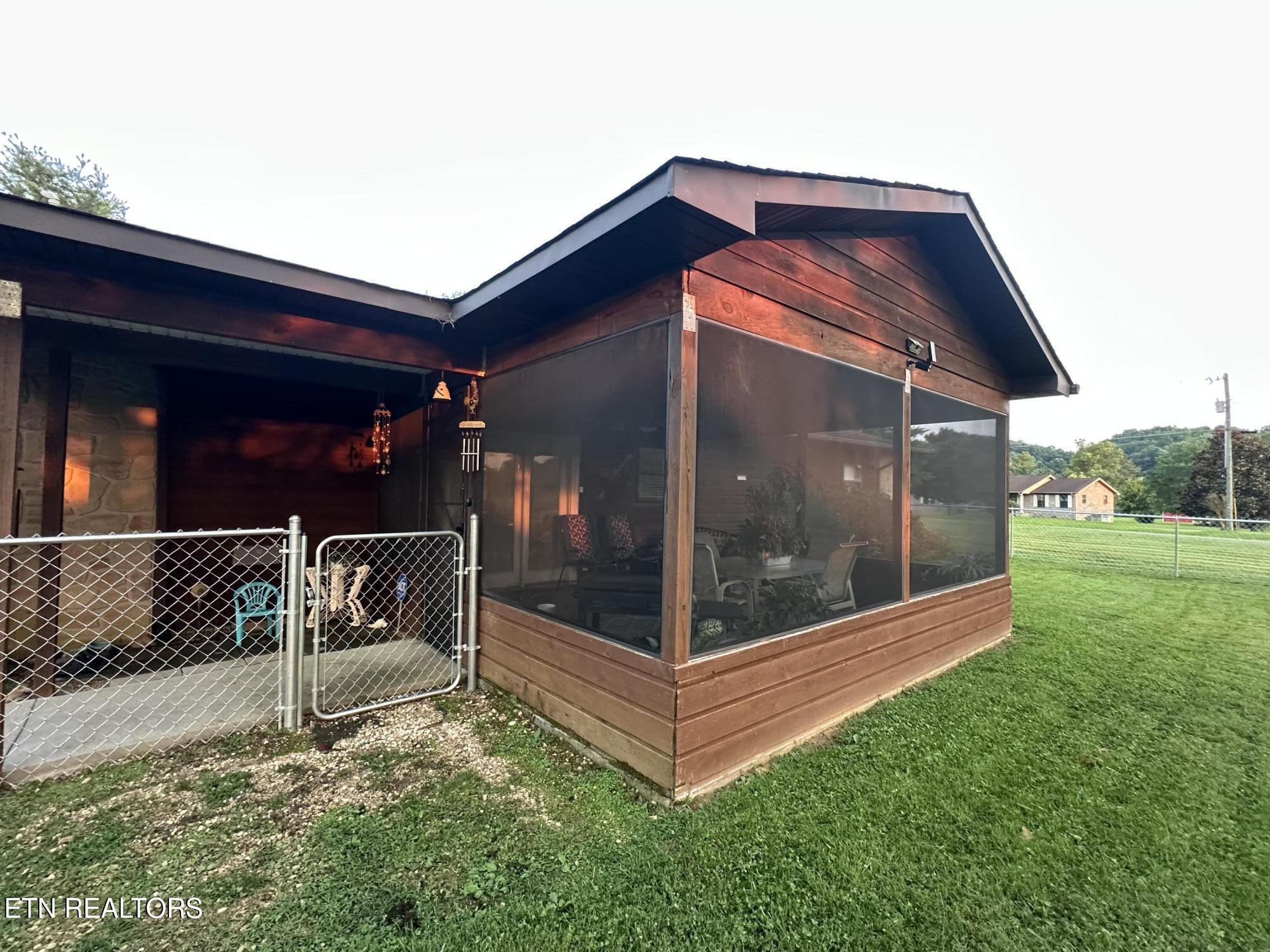 1017 Valley View Circle Sevierville TN 37876