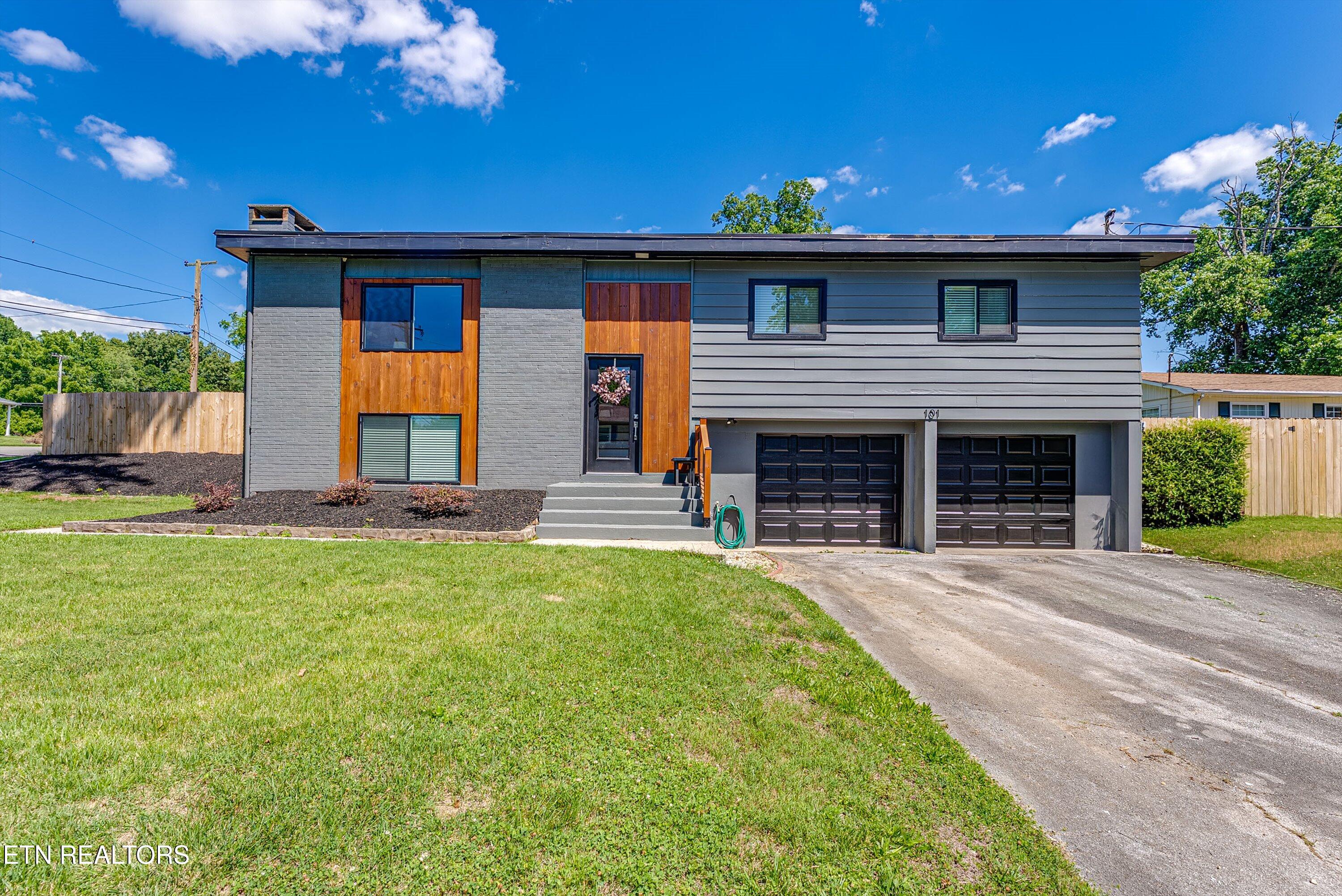 101 Wayne Place Oak Ridge TN 37830