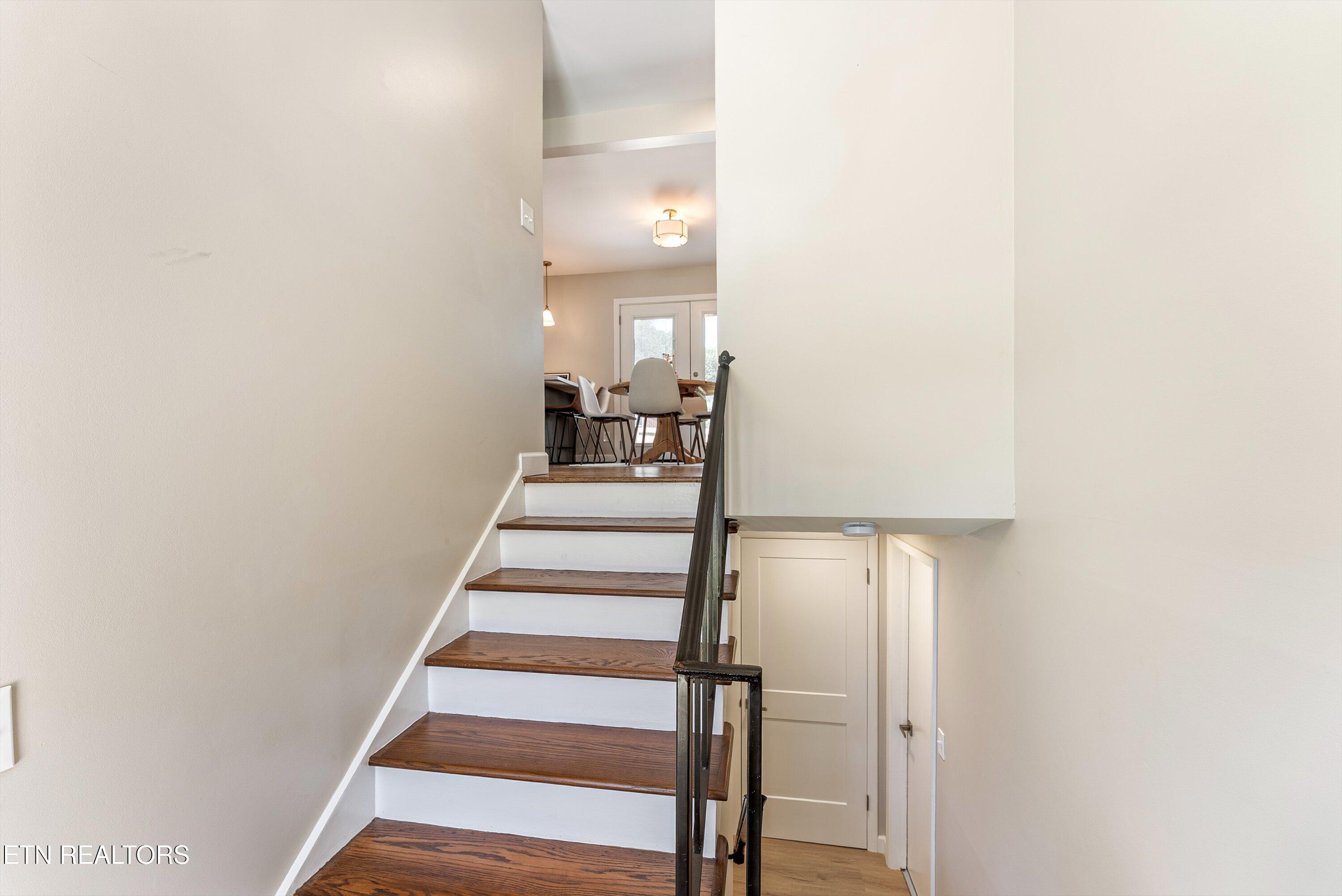 101 Wayne Place Oak Ridge TN 37830