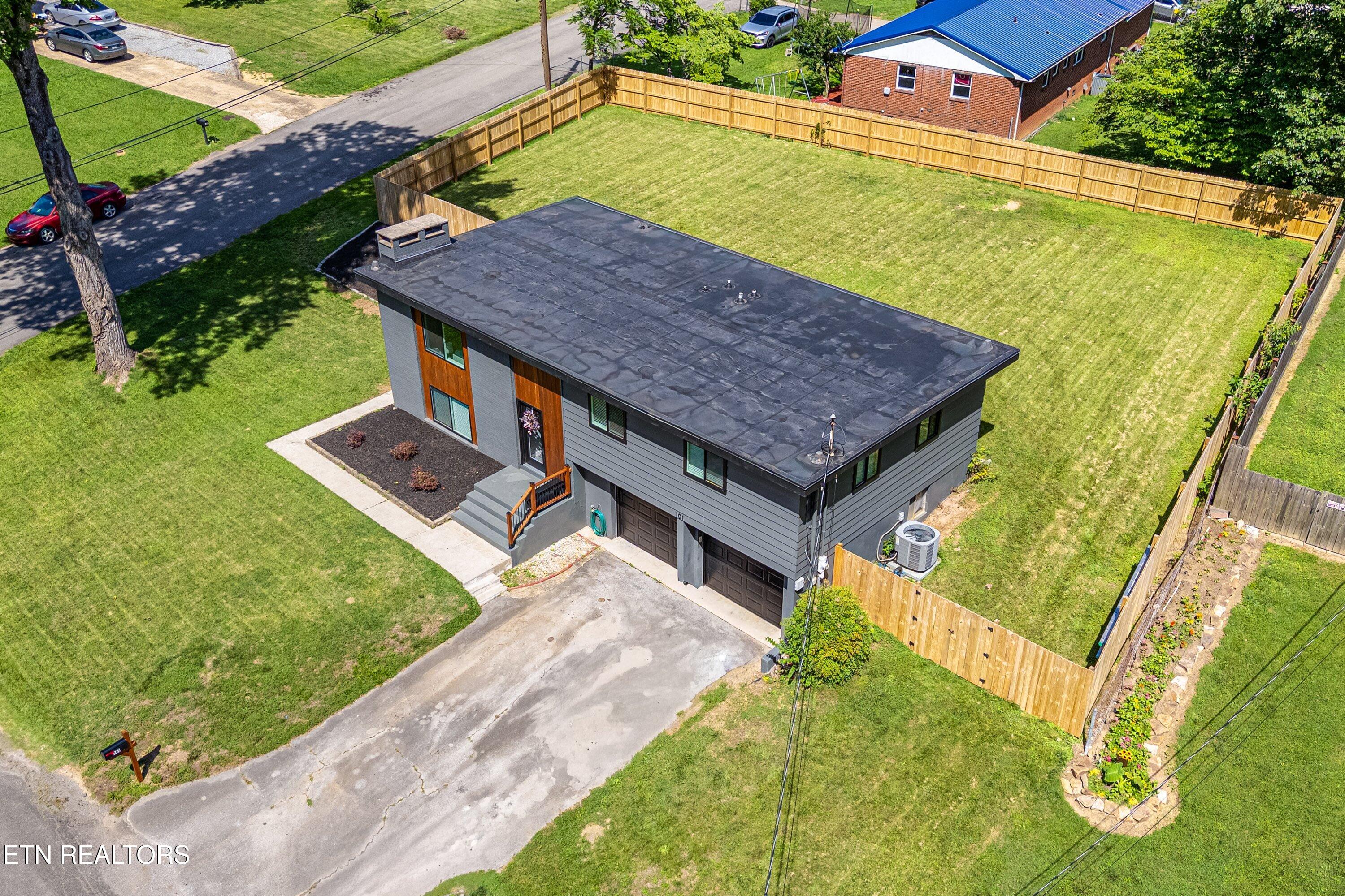 101 Wayne Place Oak Ridge TN 37830