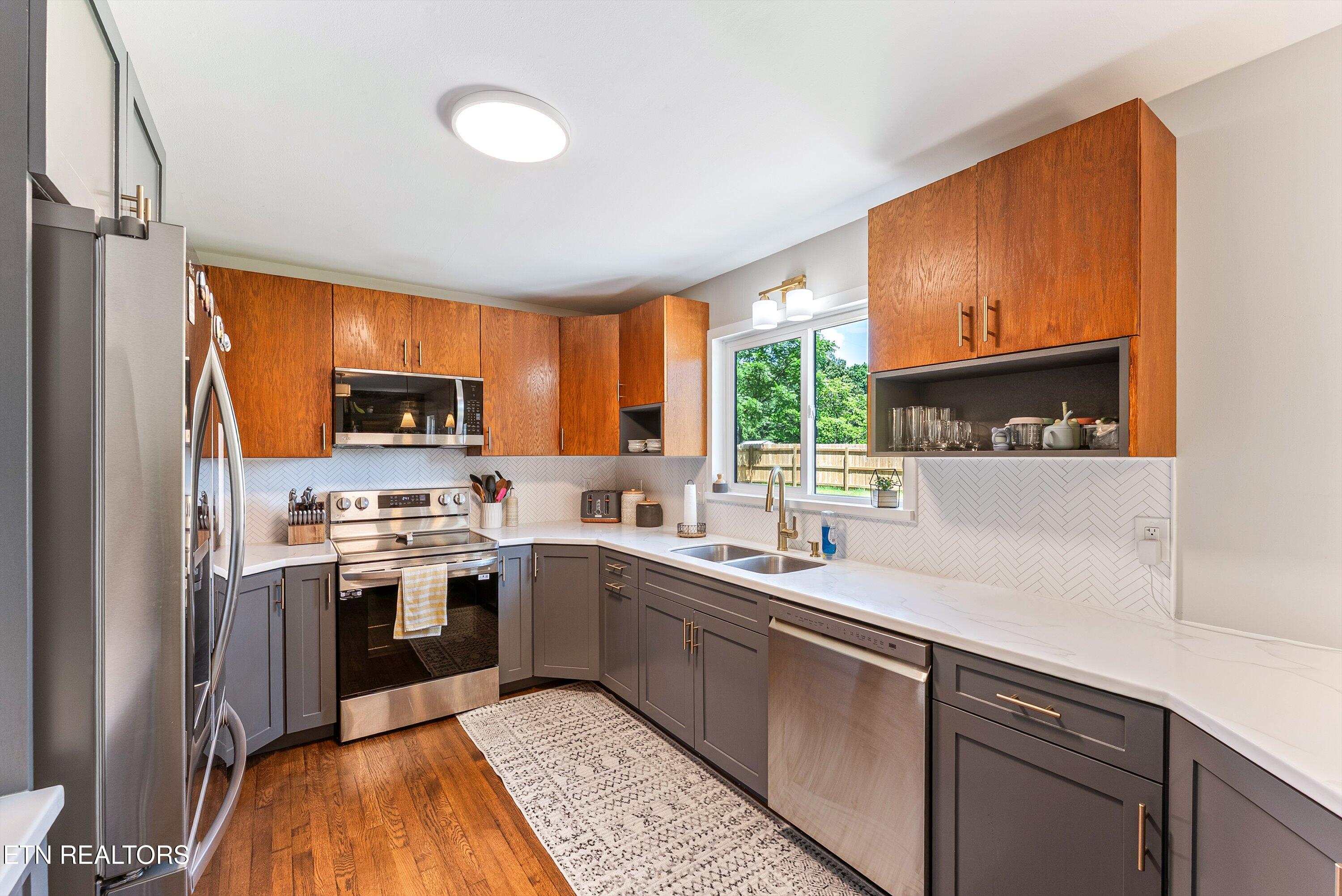 101 Wayne Place Oak Ridge TN 37830