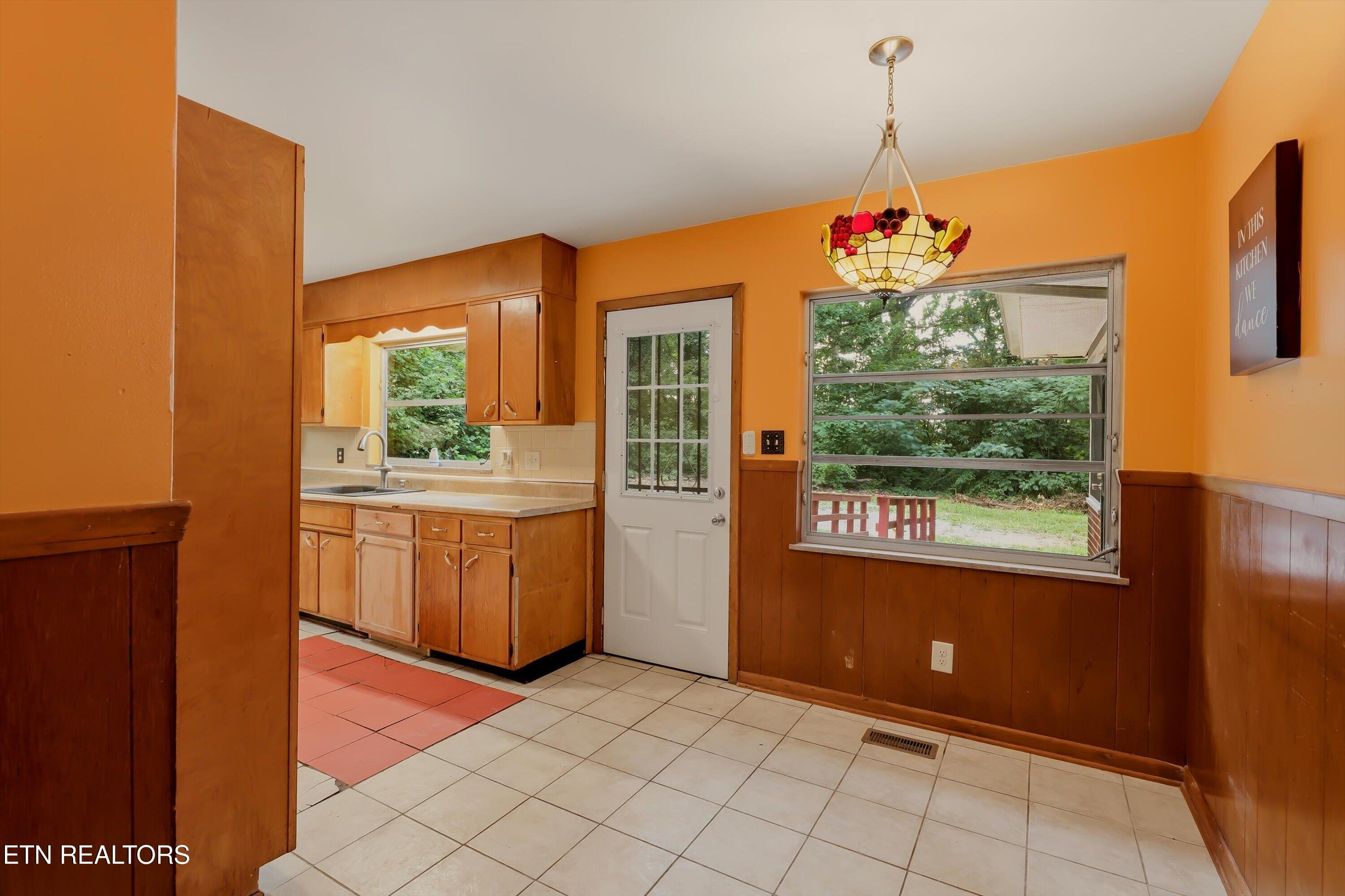 5211 Pinnacle Drive Knoxville TN 37914