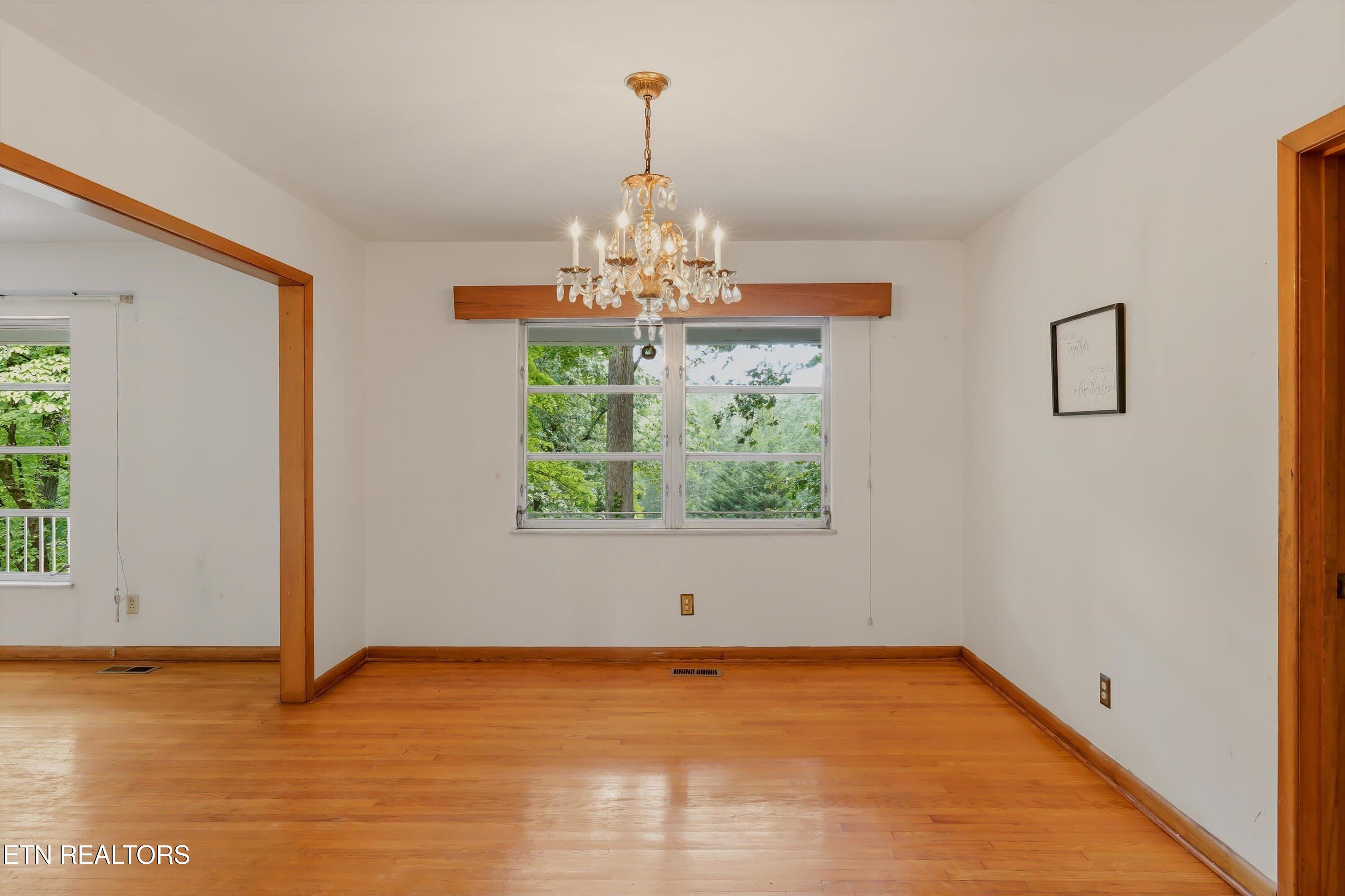 5211 Pinnacle Drive Knoxville TN 37914