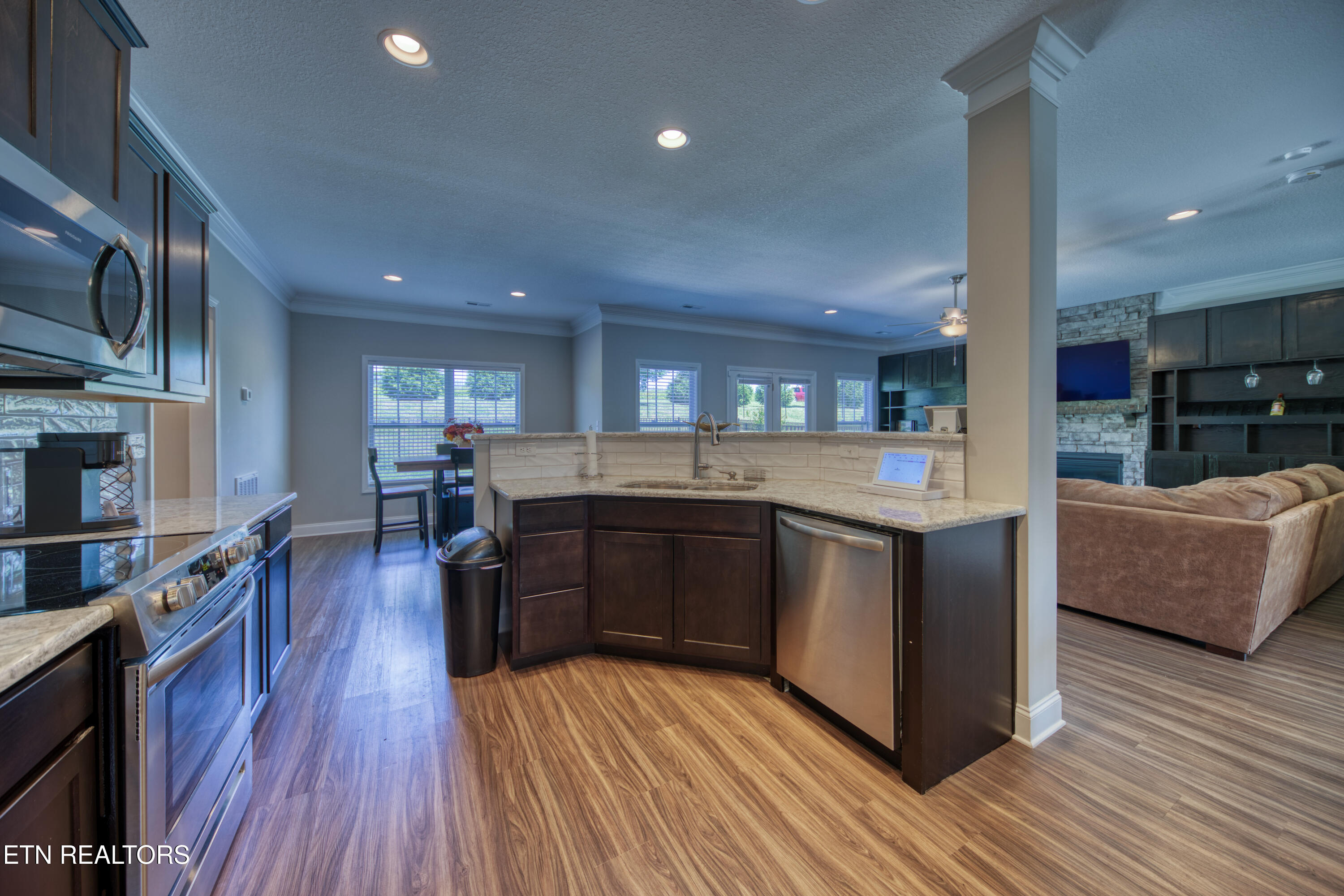8435 Creek Valley Lane Knoxville TN 37931