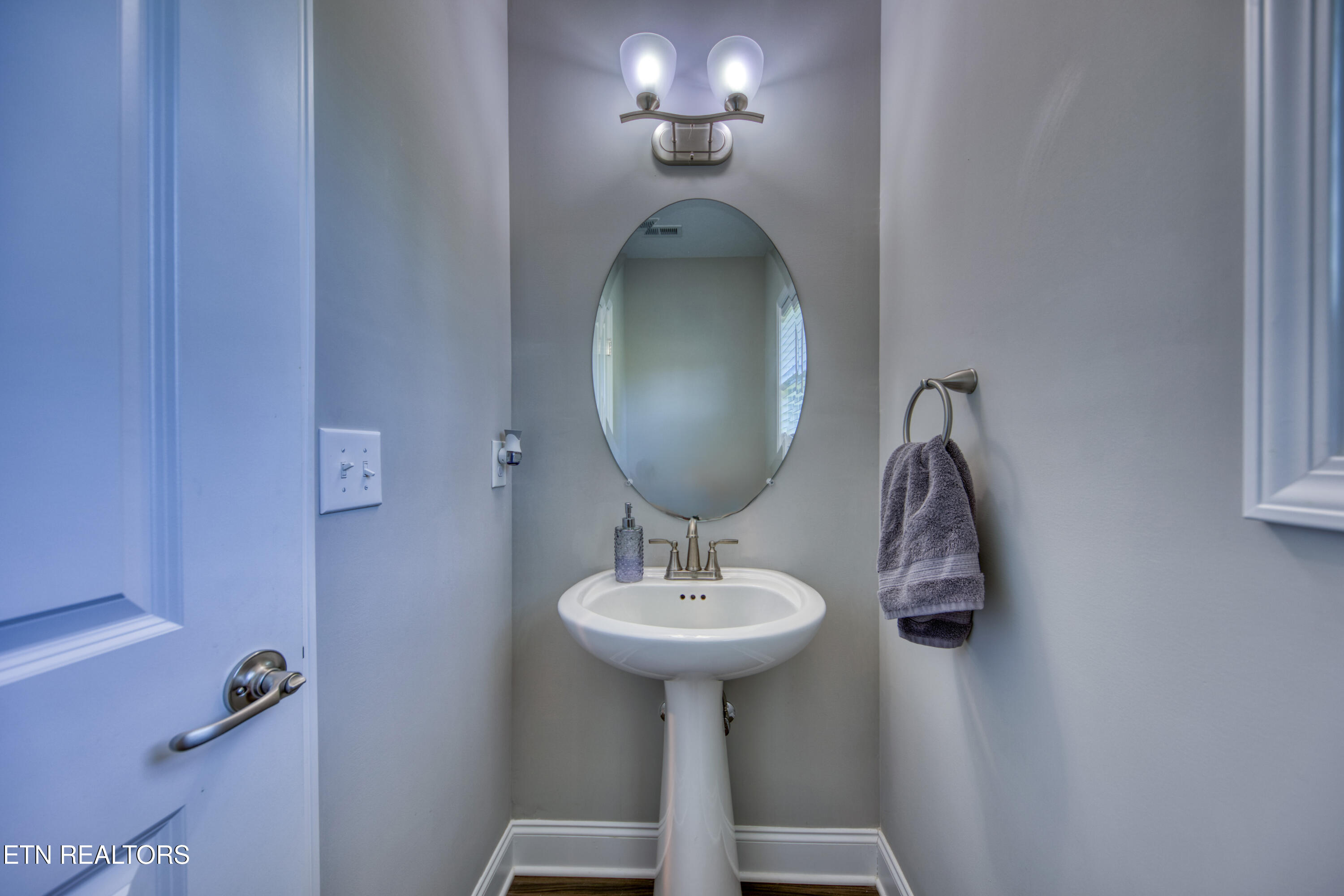 8435 Creek Valley Lane Knoxville TN 37931