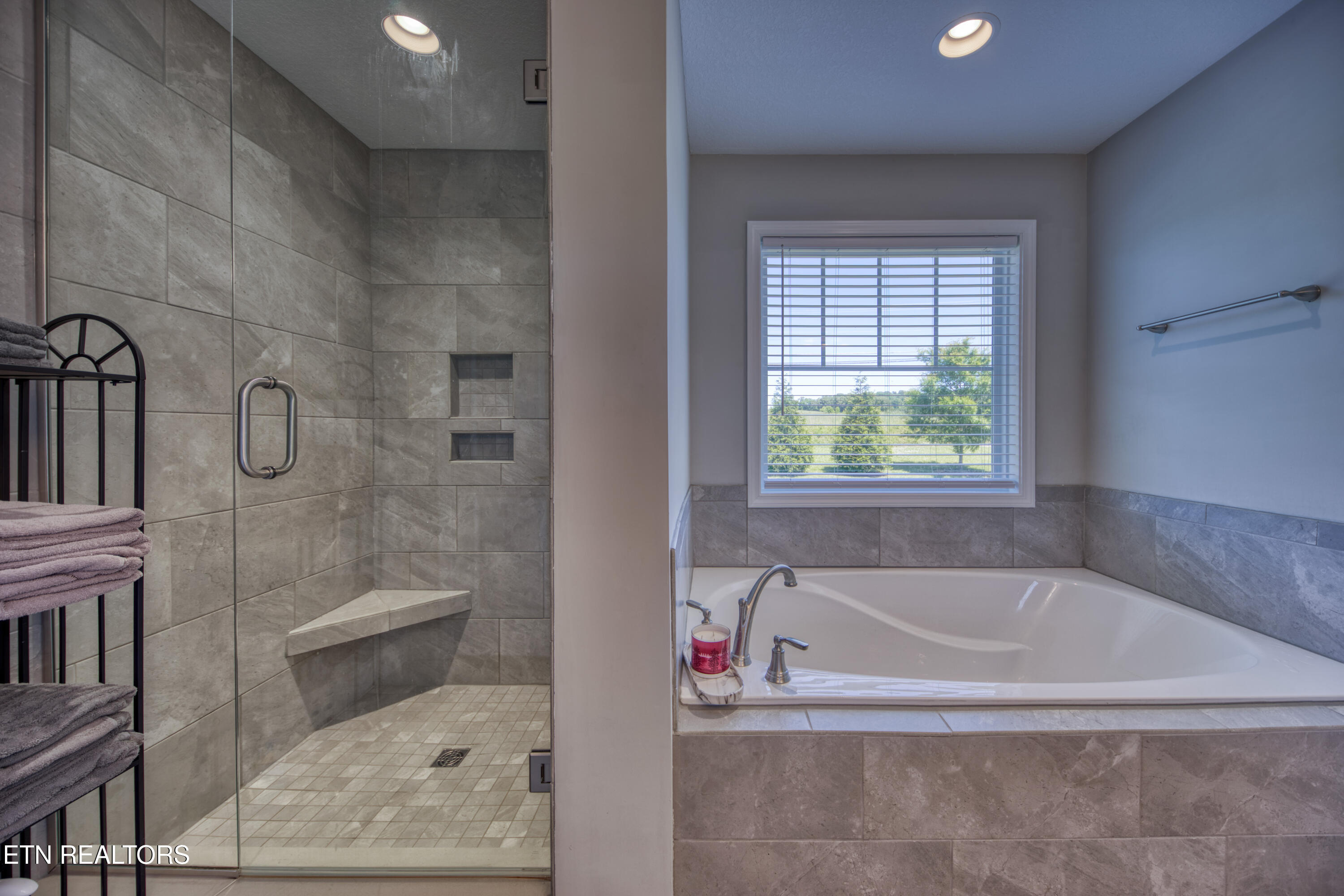 8435 Creek Valley Lane Knoxville TN 37931