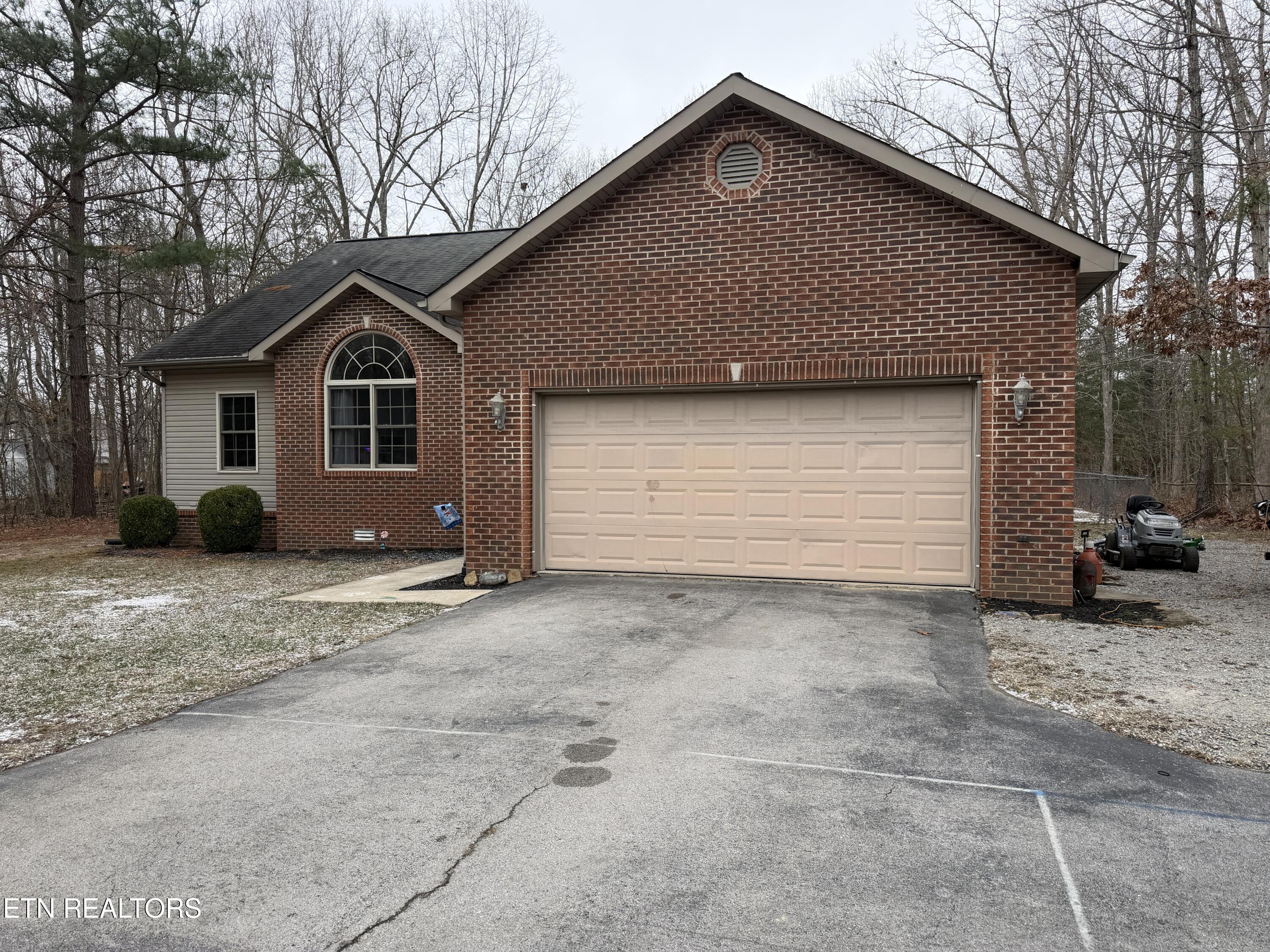 2034 Keno Drive Crossville TN 38572