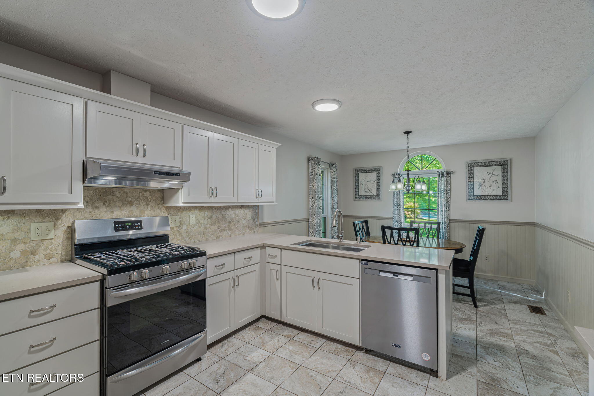 456 Timbercreek Drive Maryville TN 37803