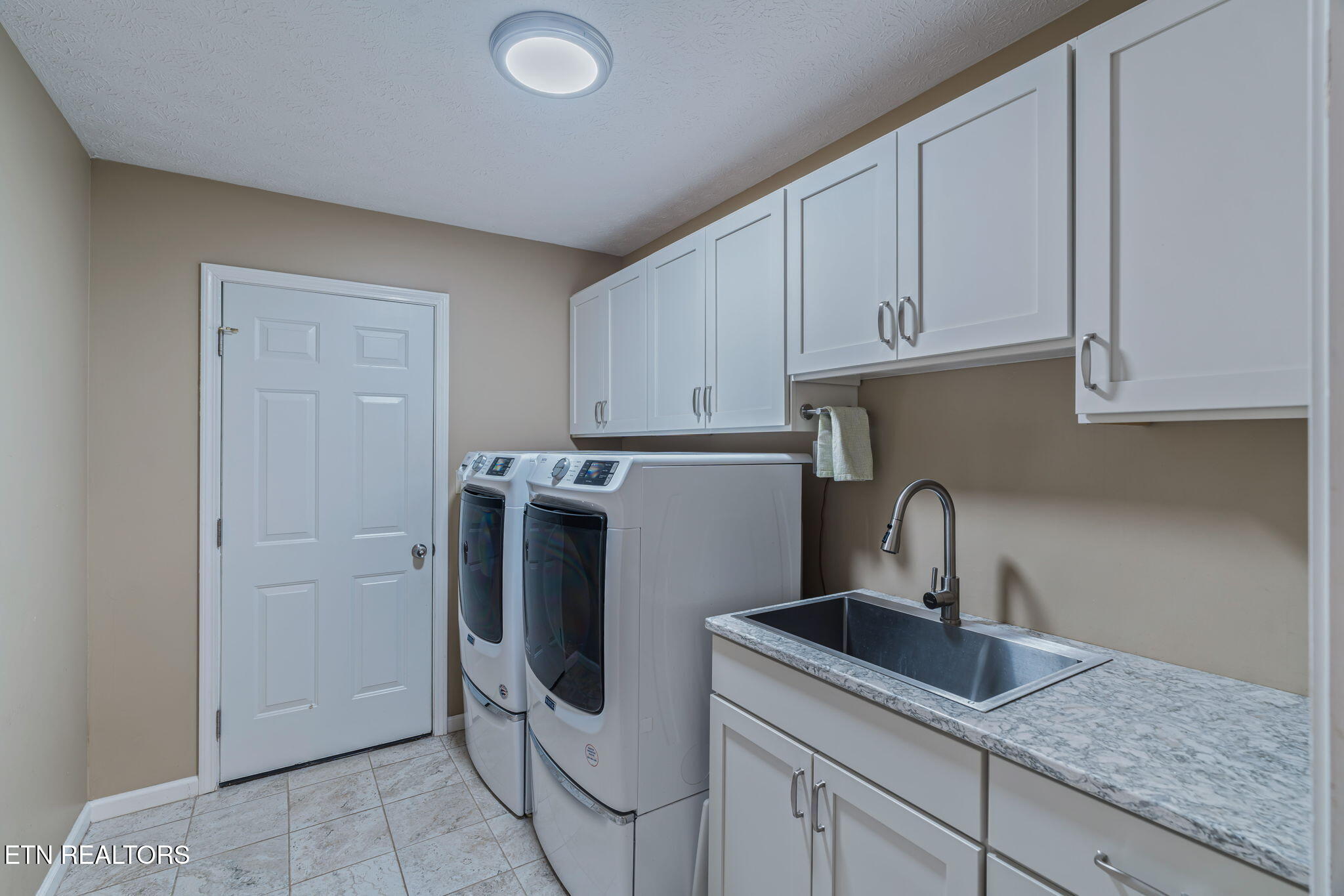 456 Timbercreek Drive Maryville TN 37803