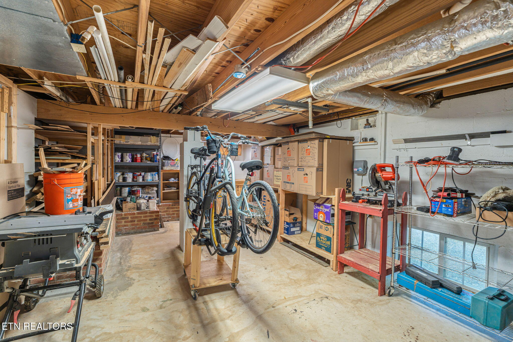 456 Timbercreek Drive Maryville TN 37803