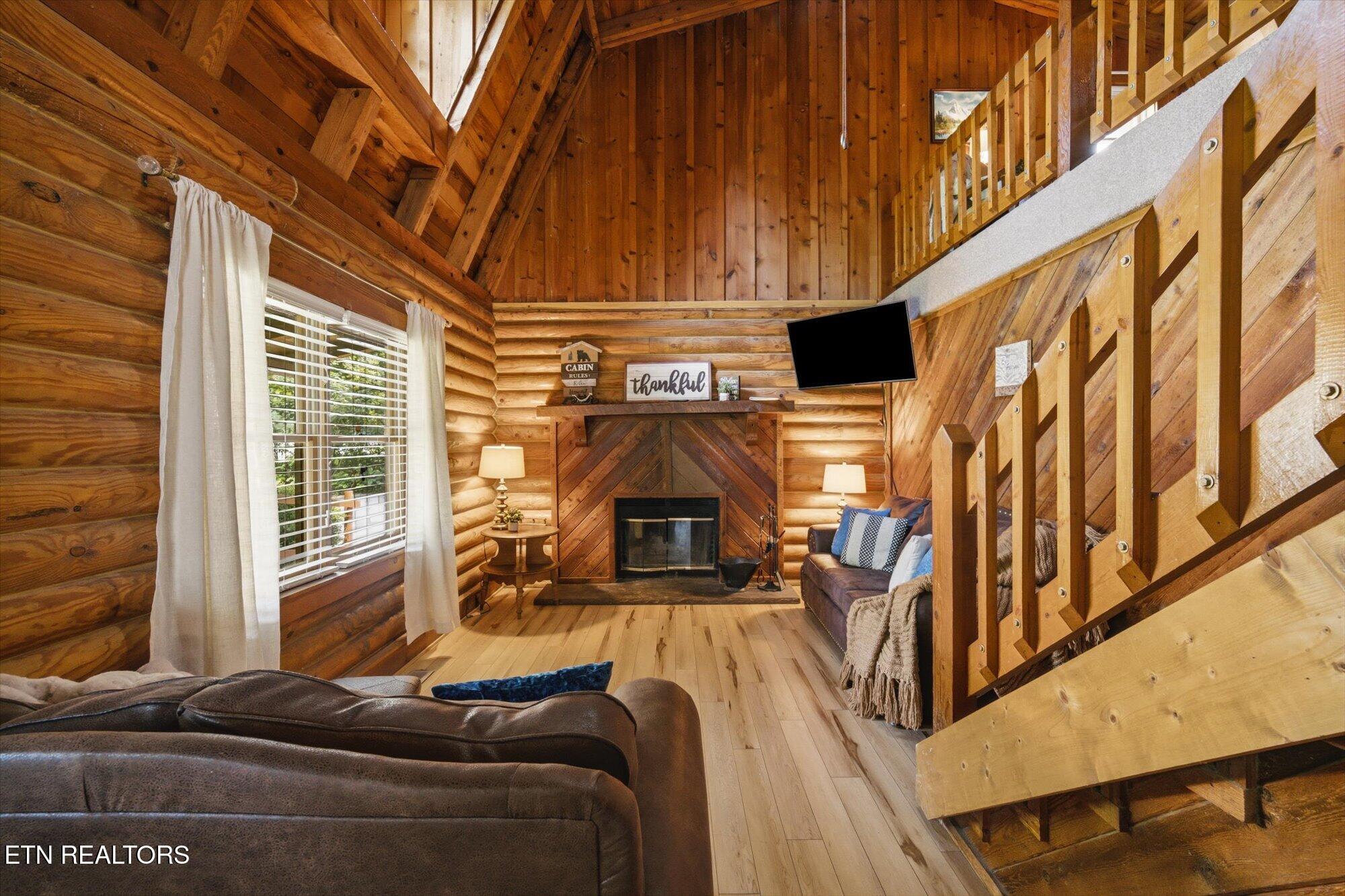 1736 Walker Trail Sevierville TN 37876