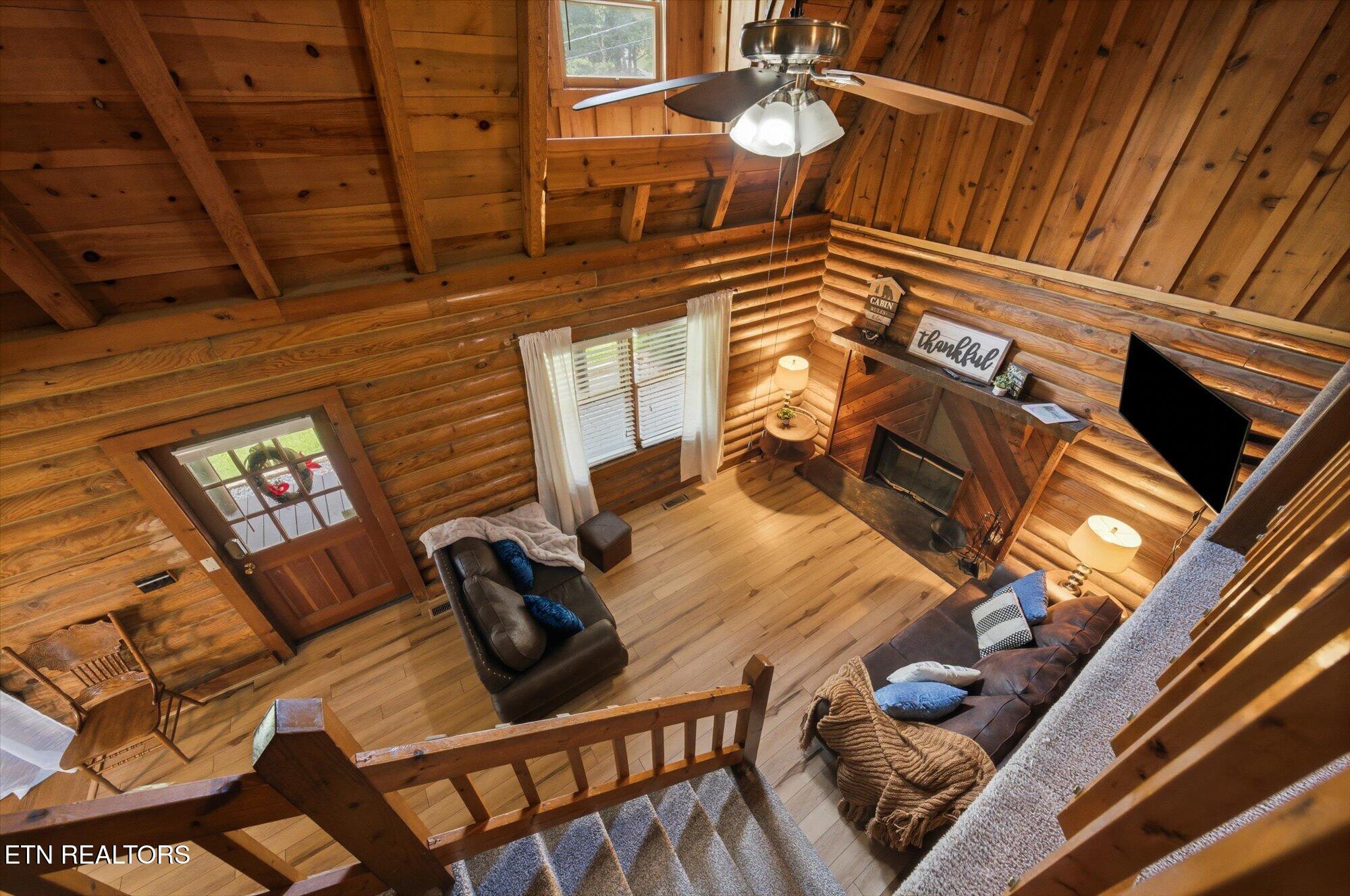 1736 Walker Trail Sevierville TN 37876