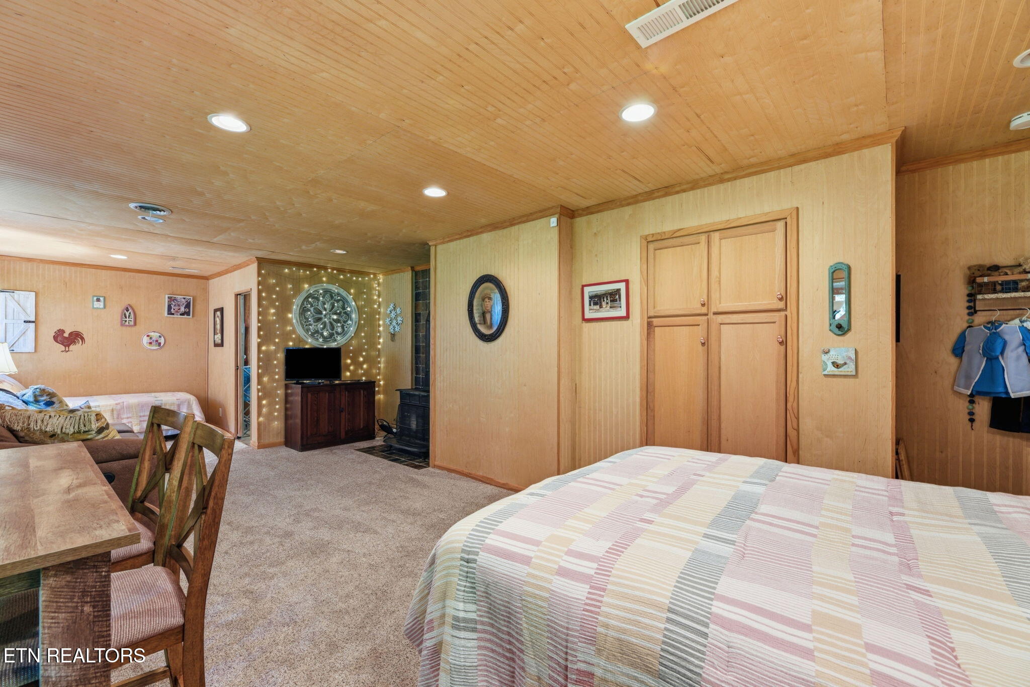 100 Westlook Circle Oak Ridge TN 37830