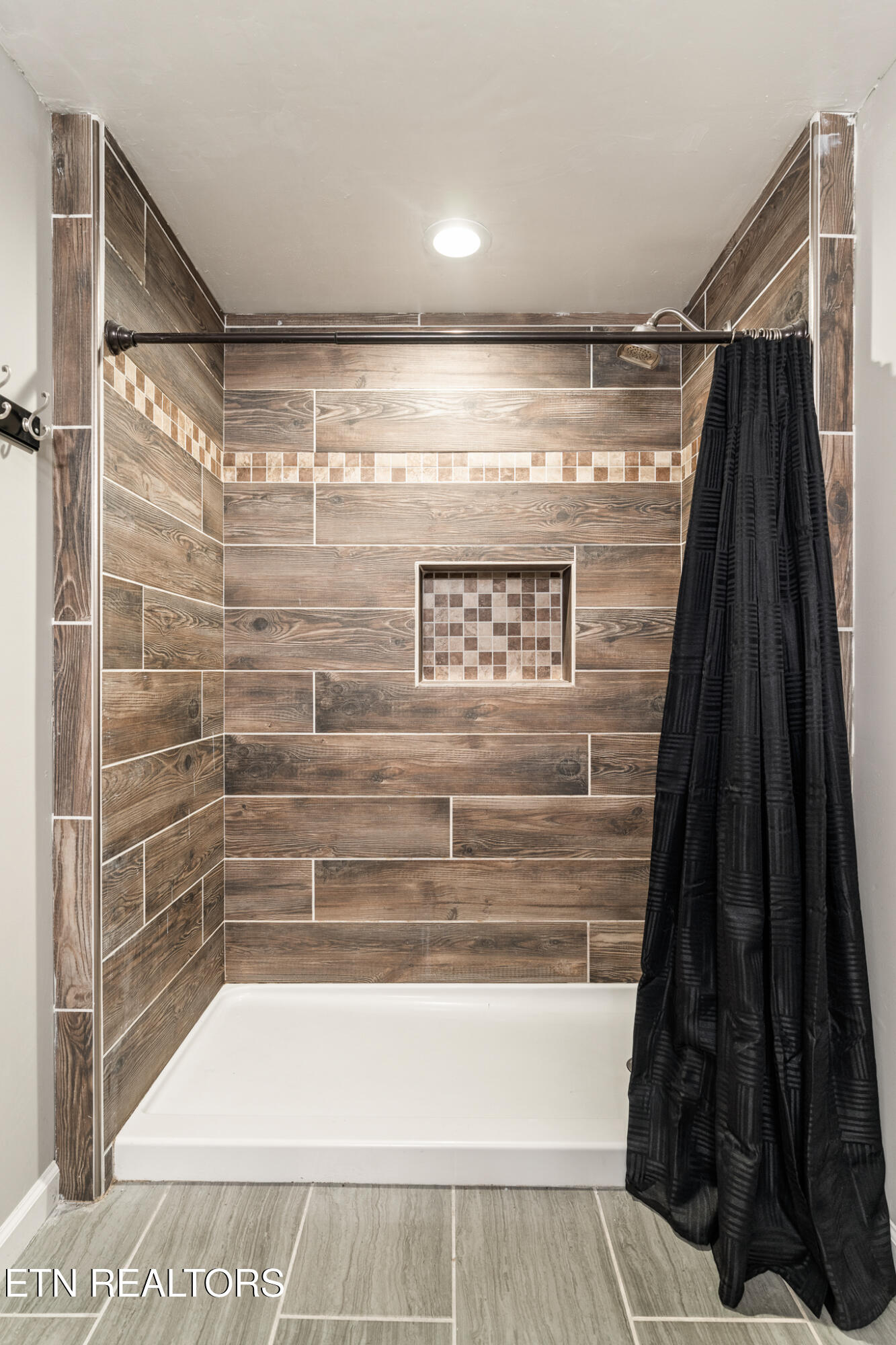1479 Wendron Moors Drive Sevierville TN 37862