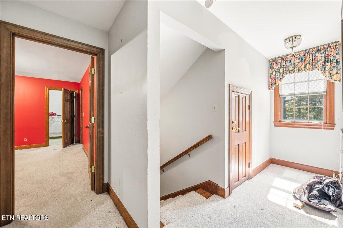 400 Imperial Heights Drive Lafollette TN 37766