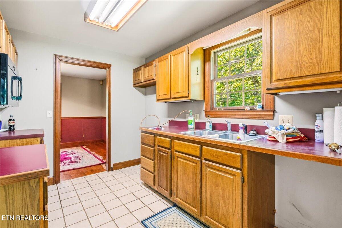 400 Imperial Heights Drive Lafollette TN 37766