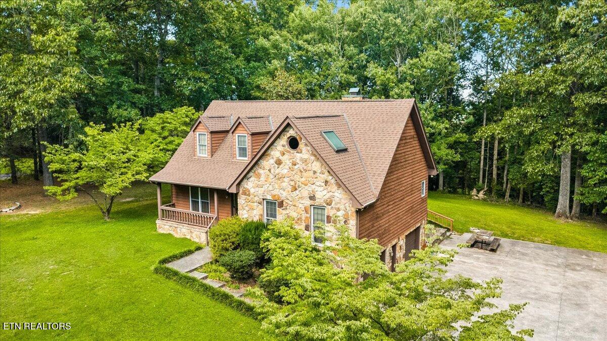 400 Imperial Heights Drive Lafollette TN 37766