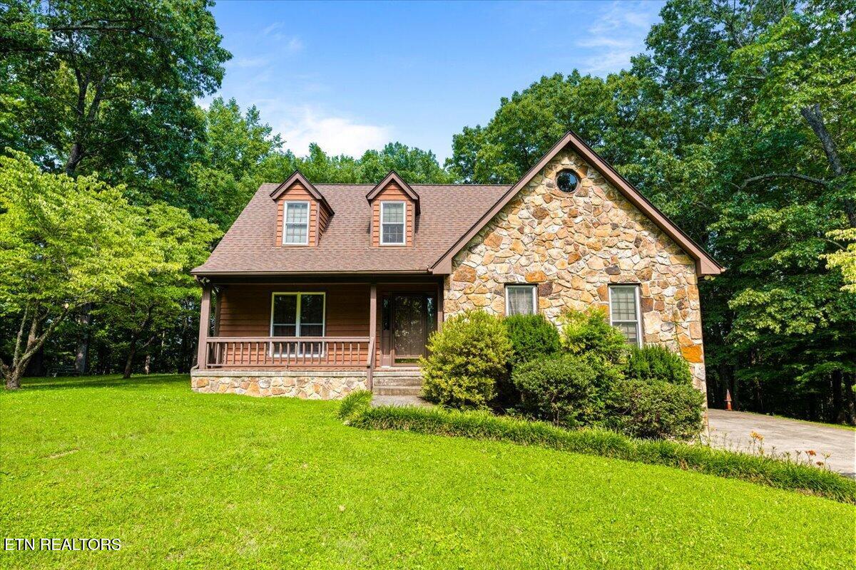 400 Imperial Heights Drive Lafollette TN 37766
