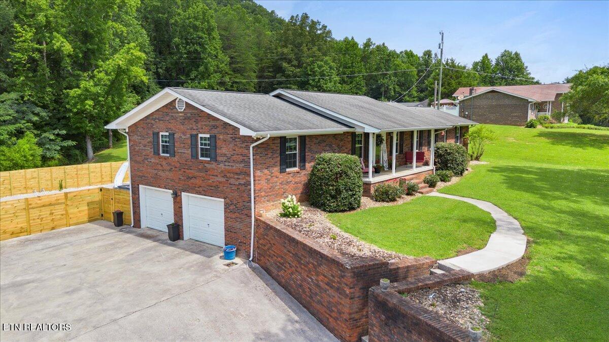 756 Old Lake City Hwy Highway Rocky Top TN 37769