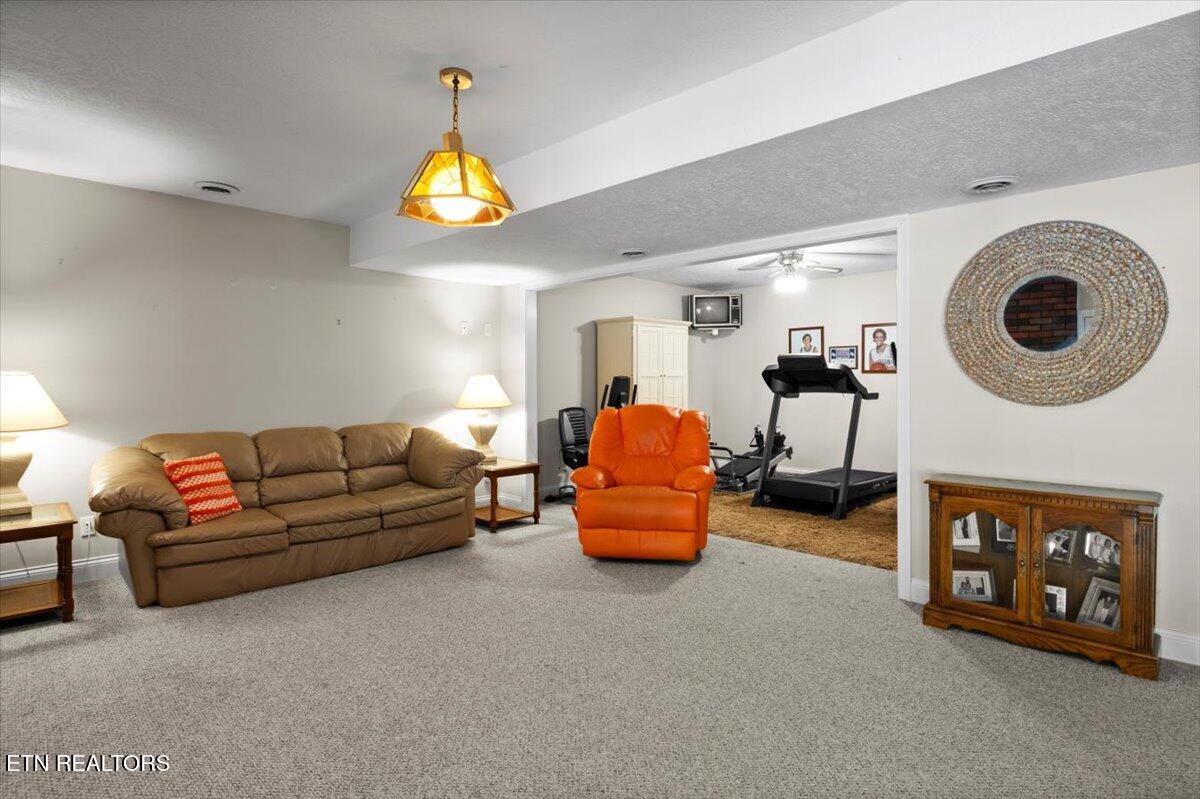 756 Old Lake City Hwy Highway Rocky Top TN 37769