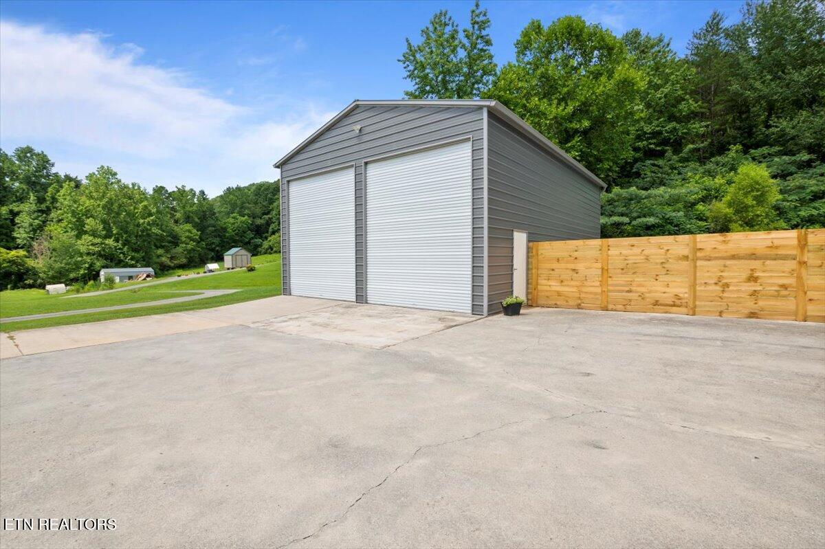 756 Old Lake City Hwy Highway Rocky Top TN 37769