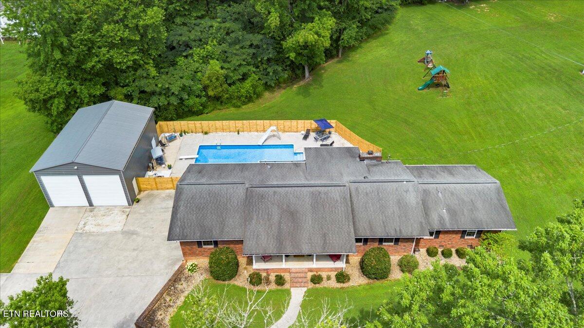 756 Old Lake City Hwy Highway Rocky Top TN 37769