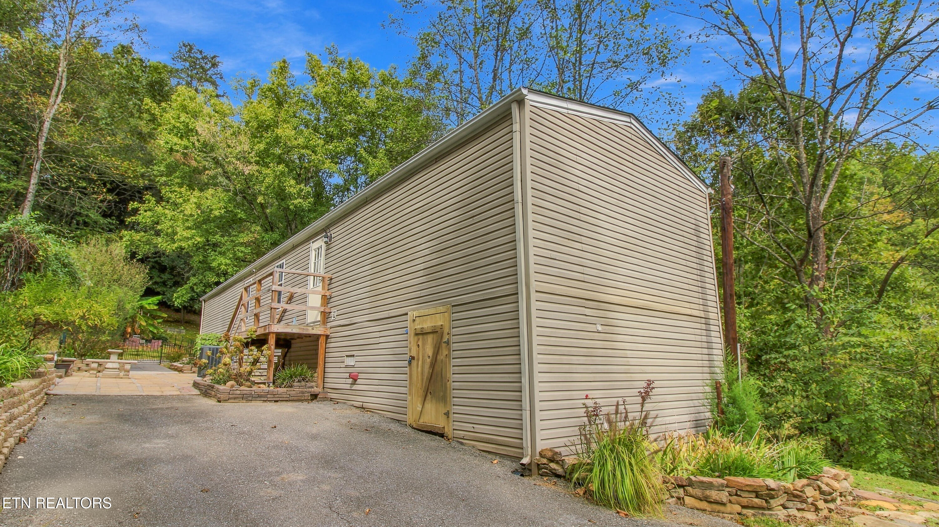 365 Lariat Lane Sevierville TN 37862
