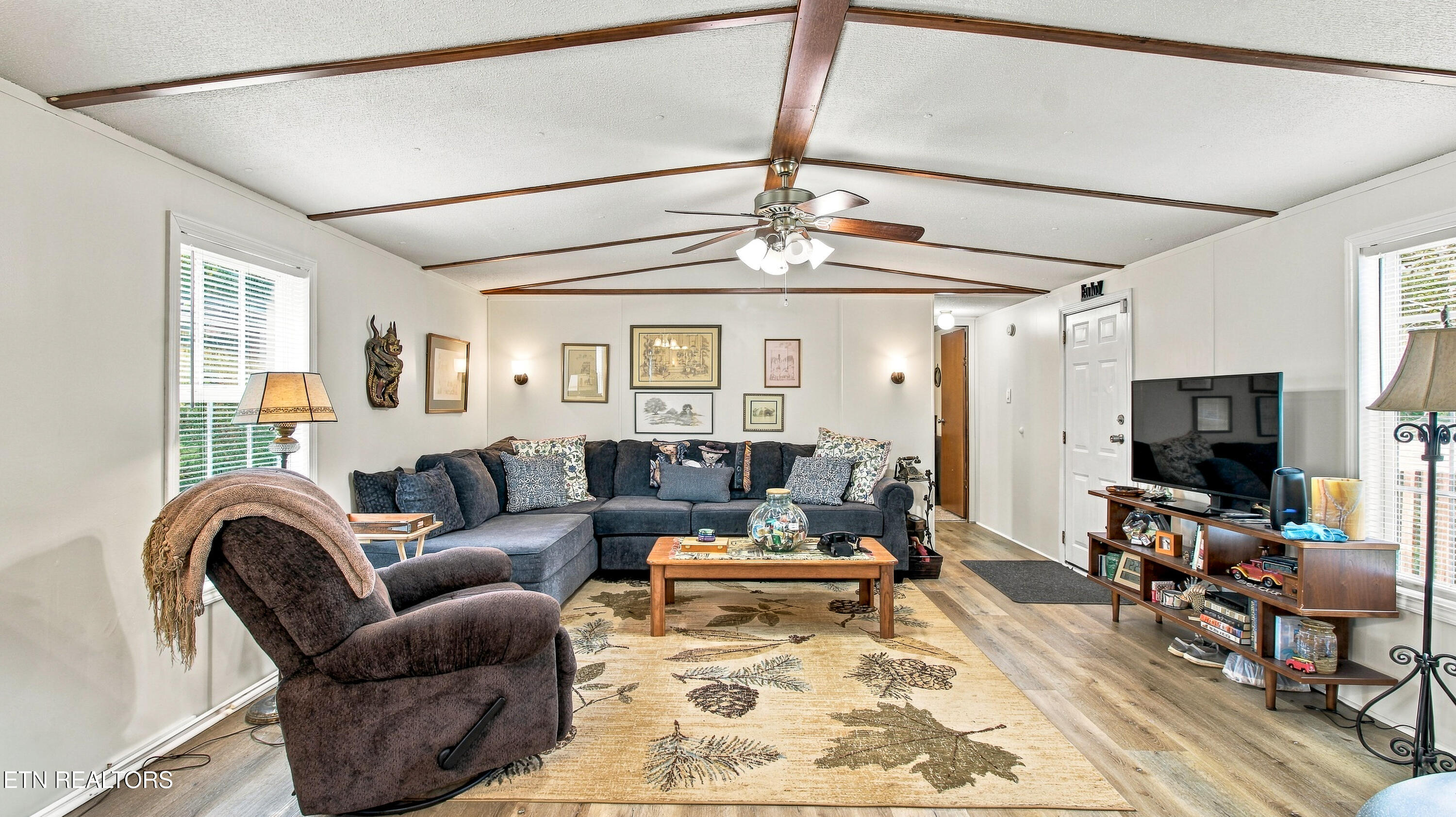 365 Lariat Lane Sevierville TN 37862