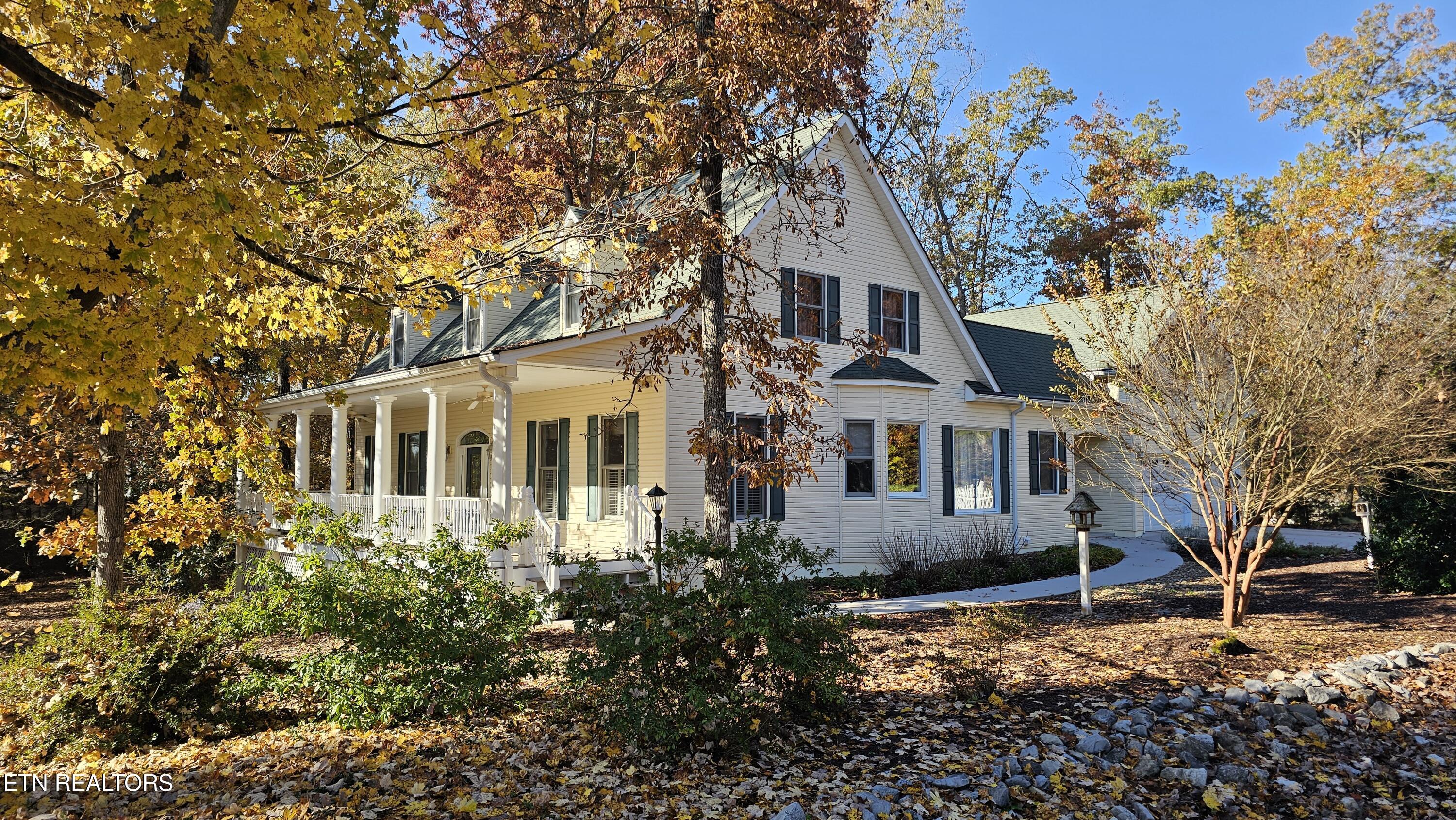 302 Oostanali Circle Loudon TN 37774