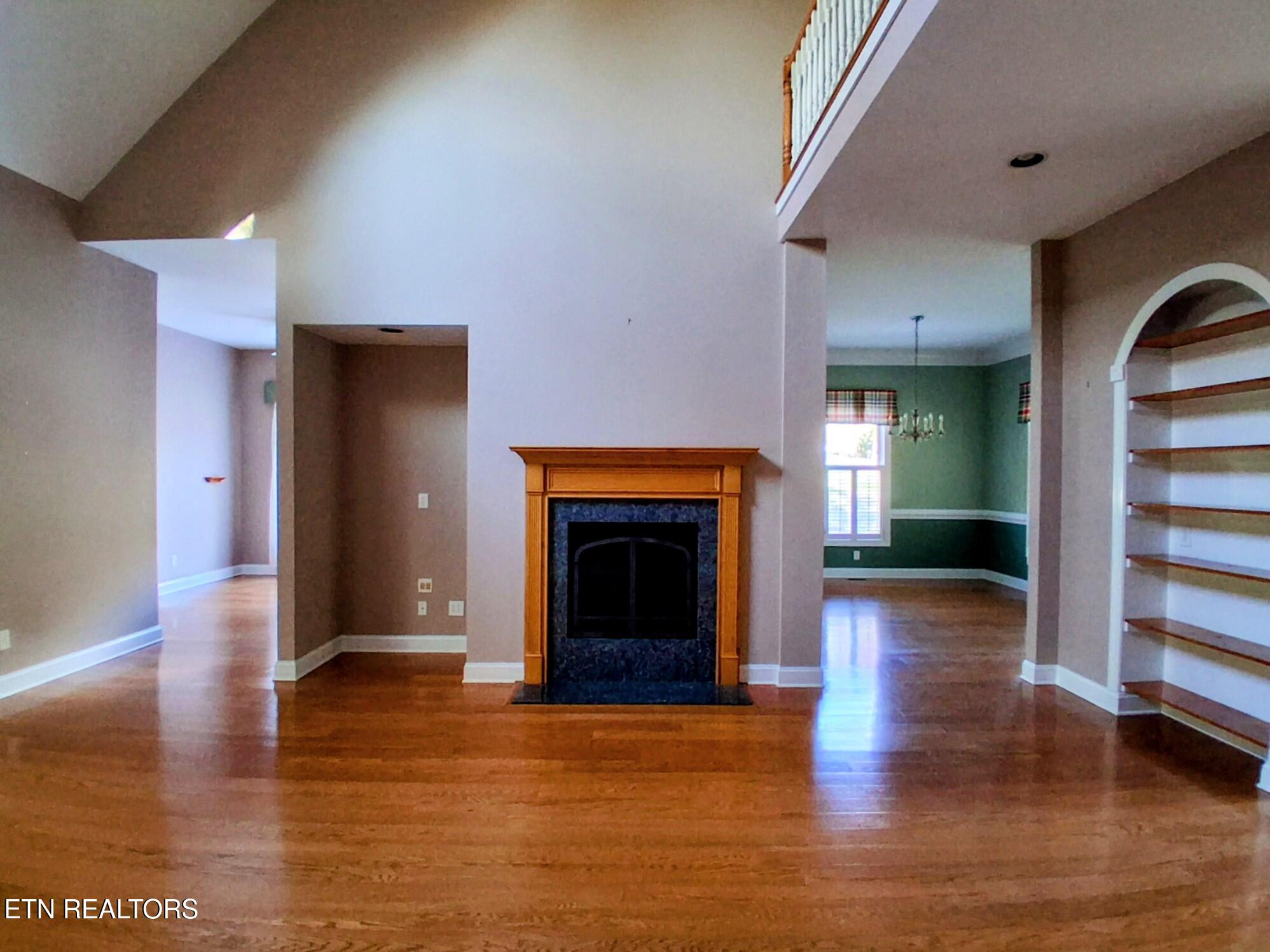 302 Oostanali Circle Loudon TN 37774