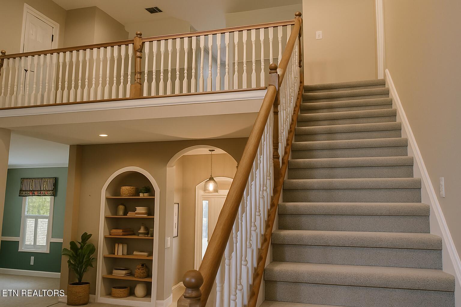302 Oostanali Circle Loudon TN 37774