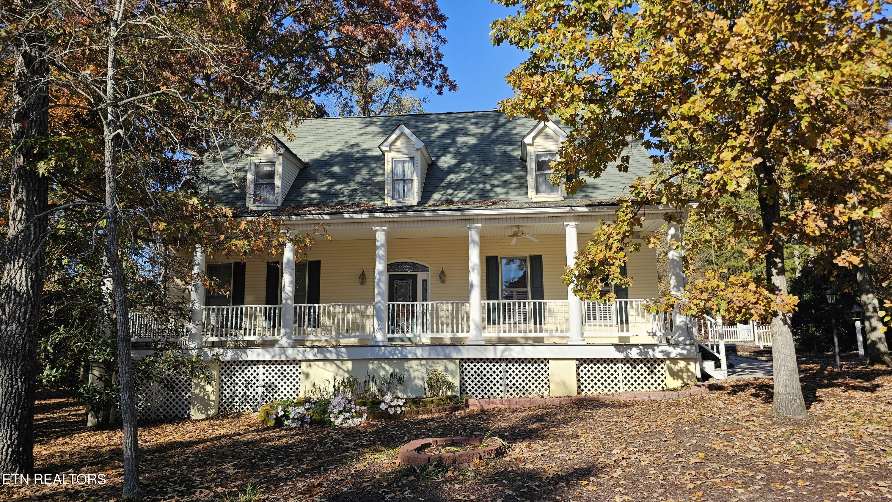 302 Oostanali Circle Loudon TN 37774