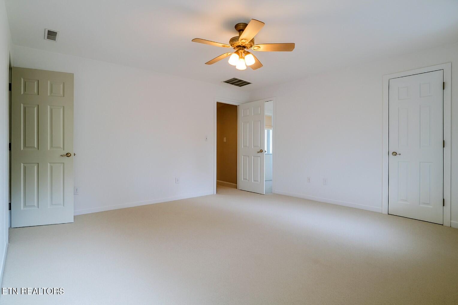 302 Oostanali Circle Loudon TN 37774