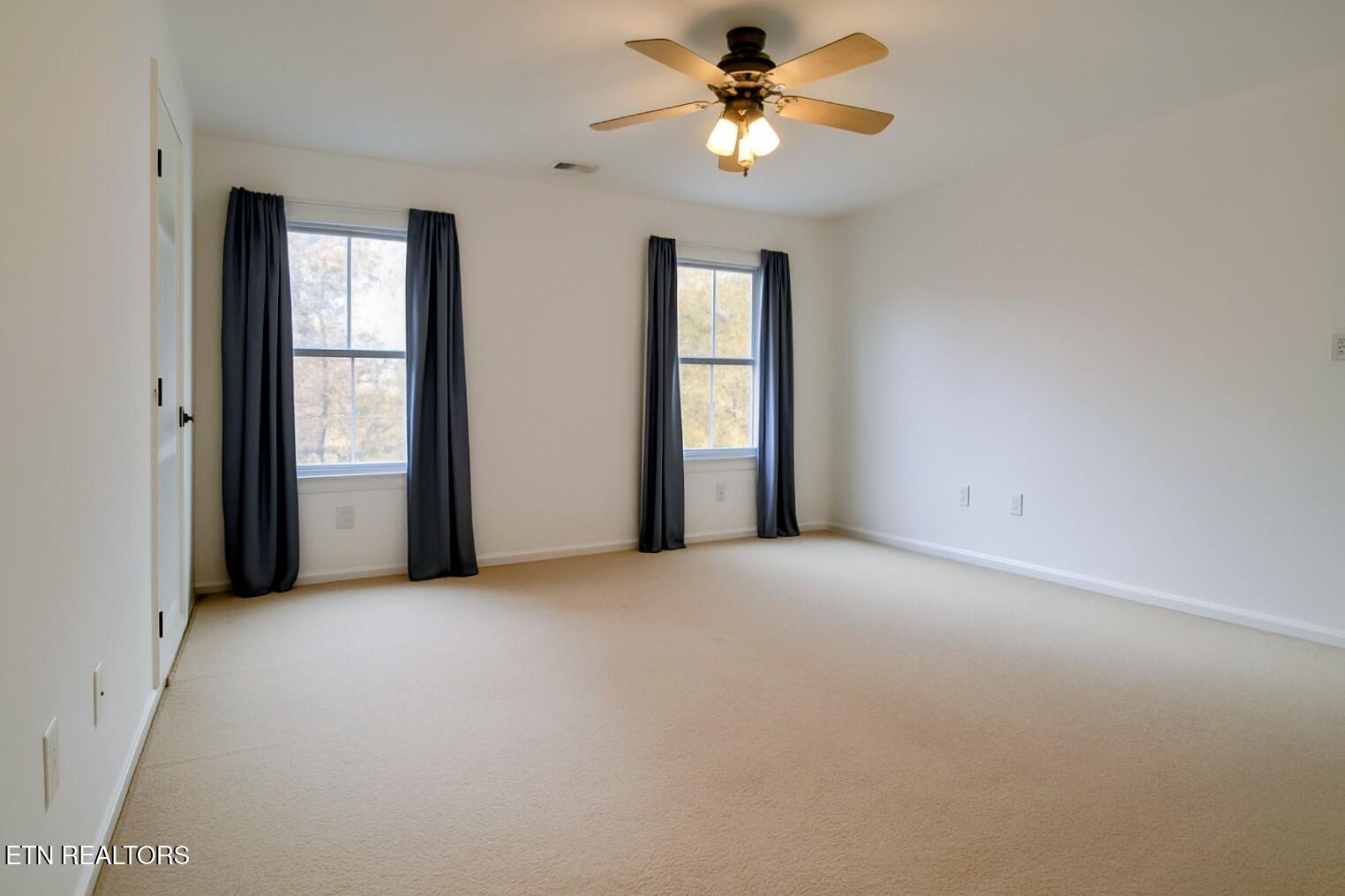 302 Oostanali Circle Loudon TN 37774