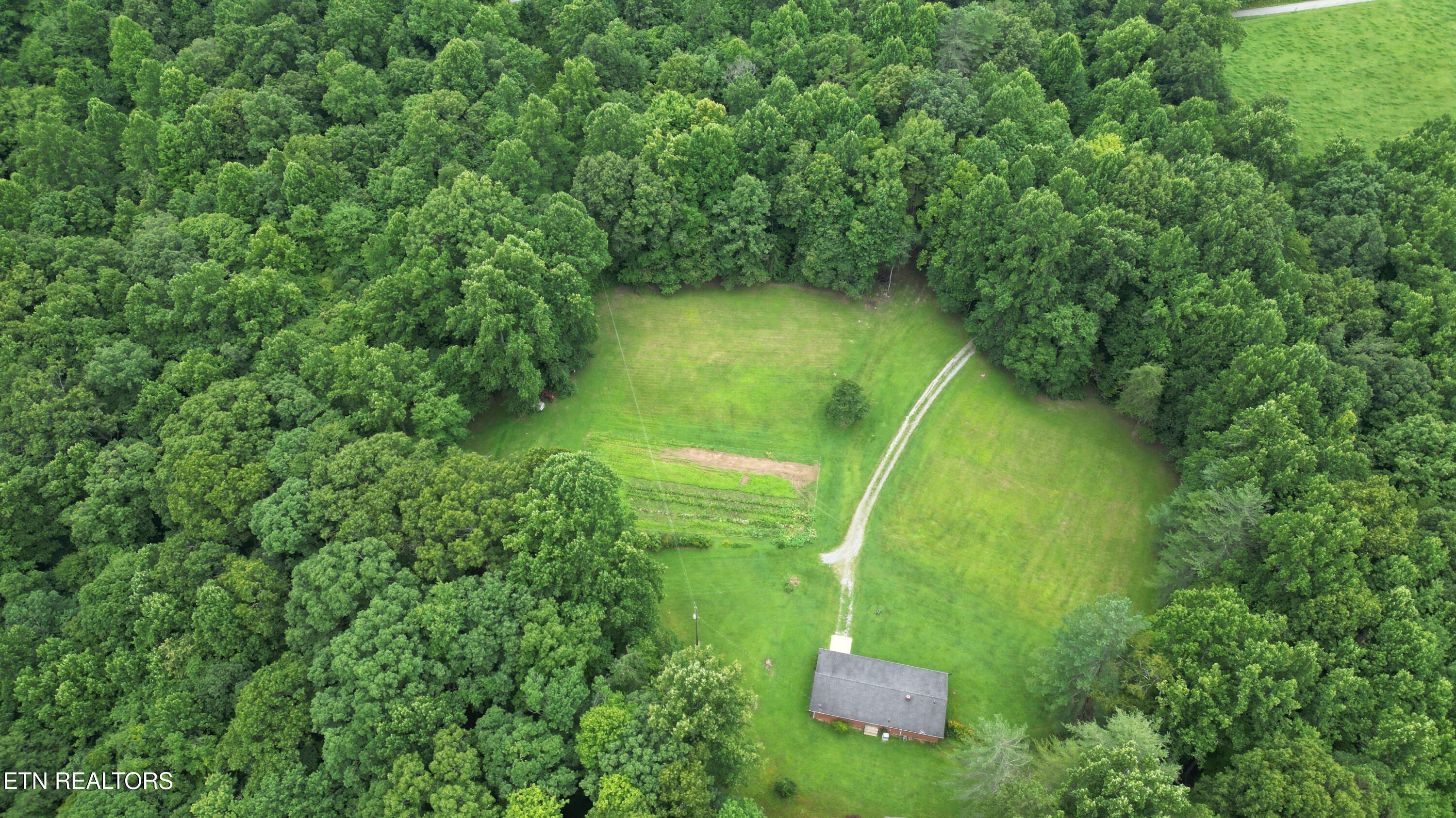 291 Evans Ridge Road Speedwell TN 37870