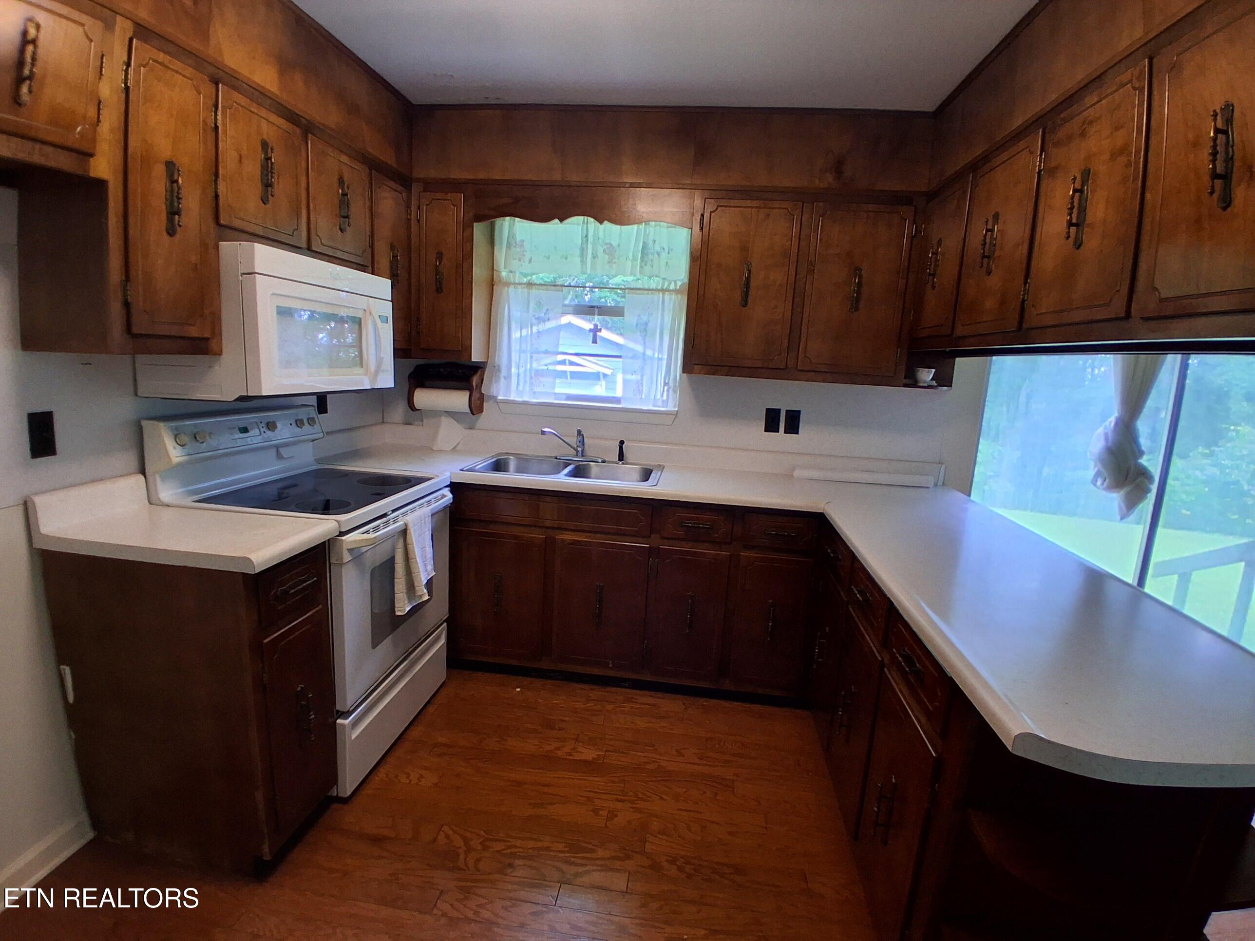 291 Evans Ridge Road Speedwell TN 37870