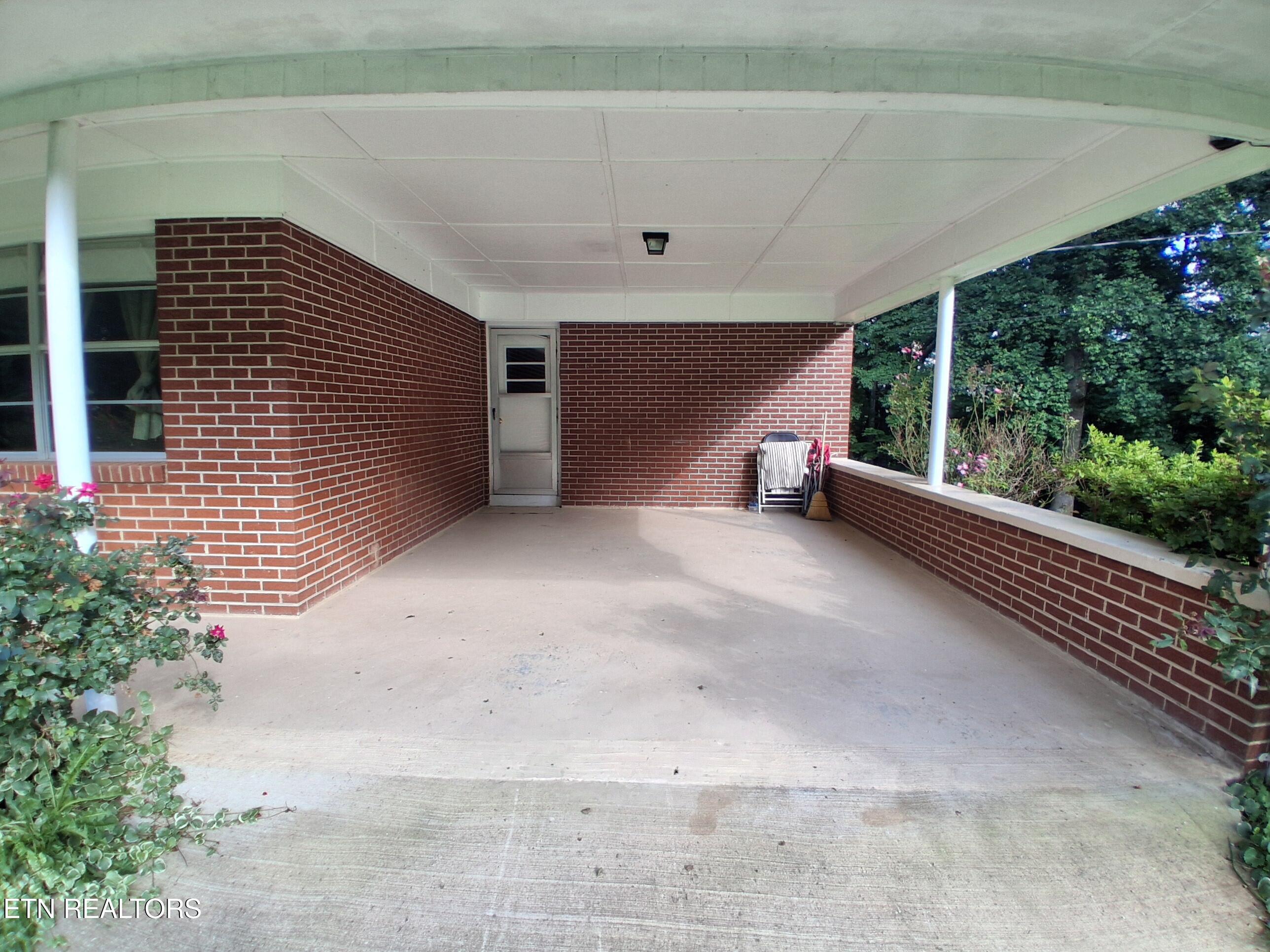291 Evans Ridge Road Speedwell TN 37870