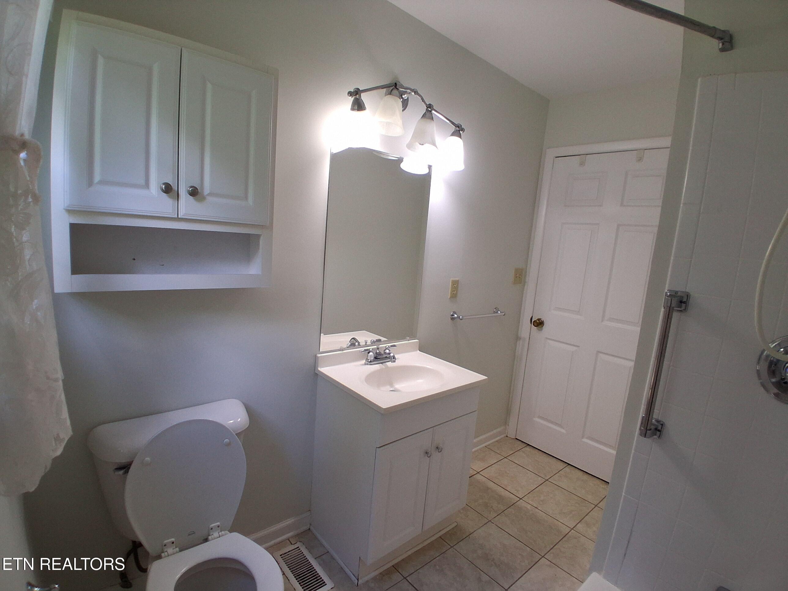291 Evans Ridge Road Speedwell TN 37870