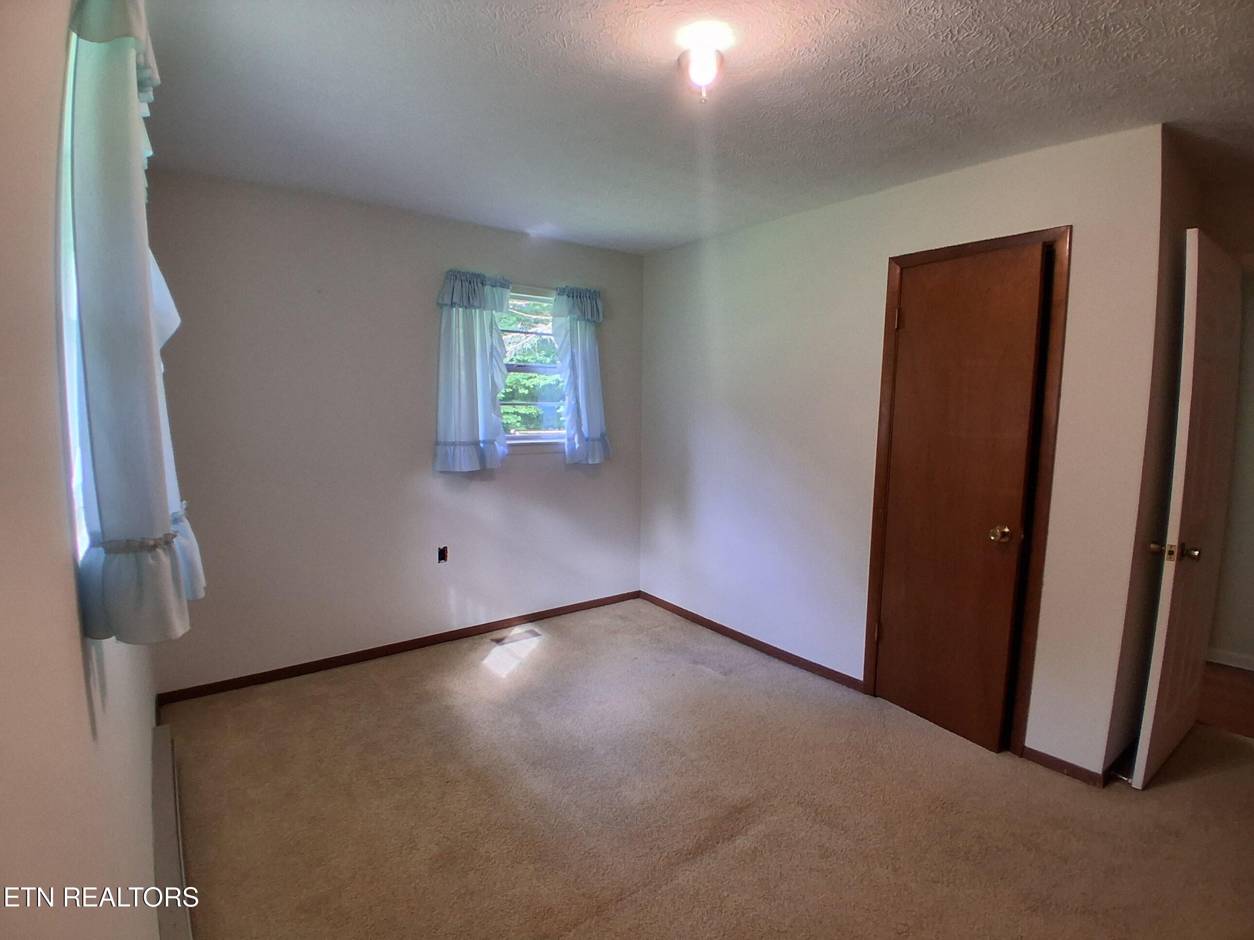 291 Evans Ridge Road Speedwell TN 37870