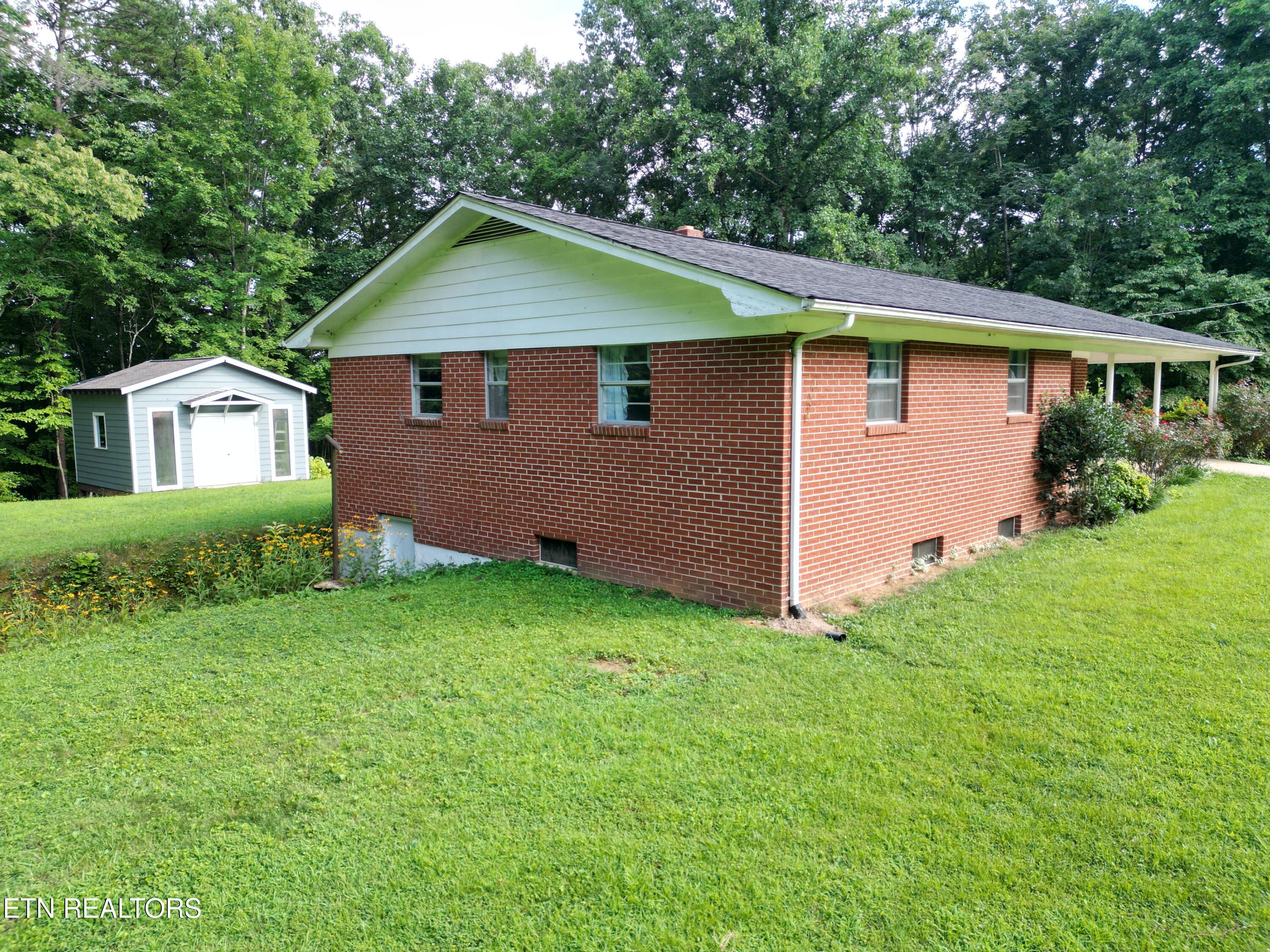291 Evans Ridge Road Speedwell TN 37870