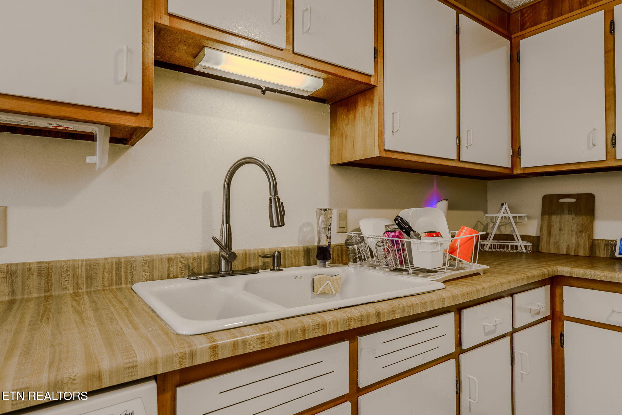 860 Mimosa Lane Crossville TN 38572