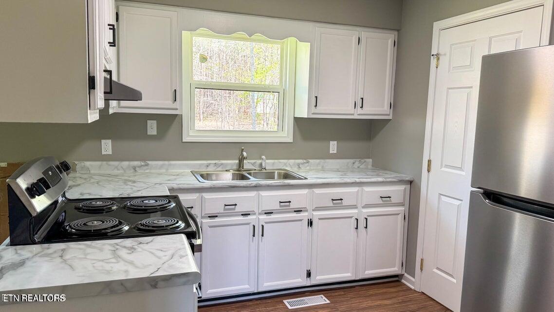 2315 Pine Grove Road Winfield TN 37892