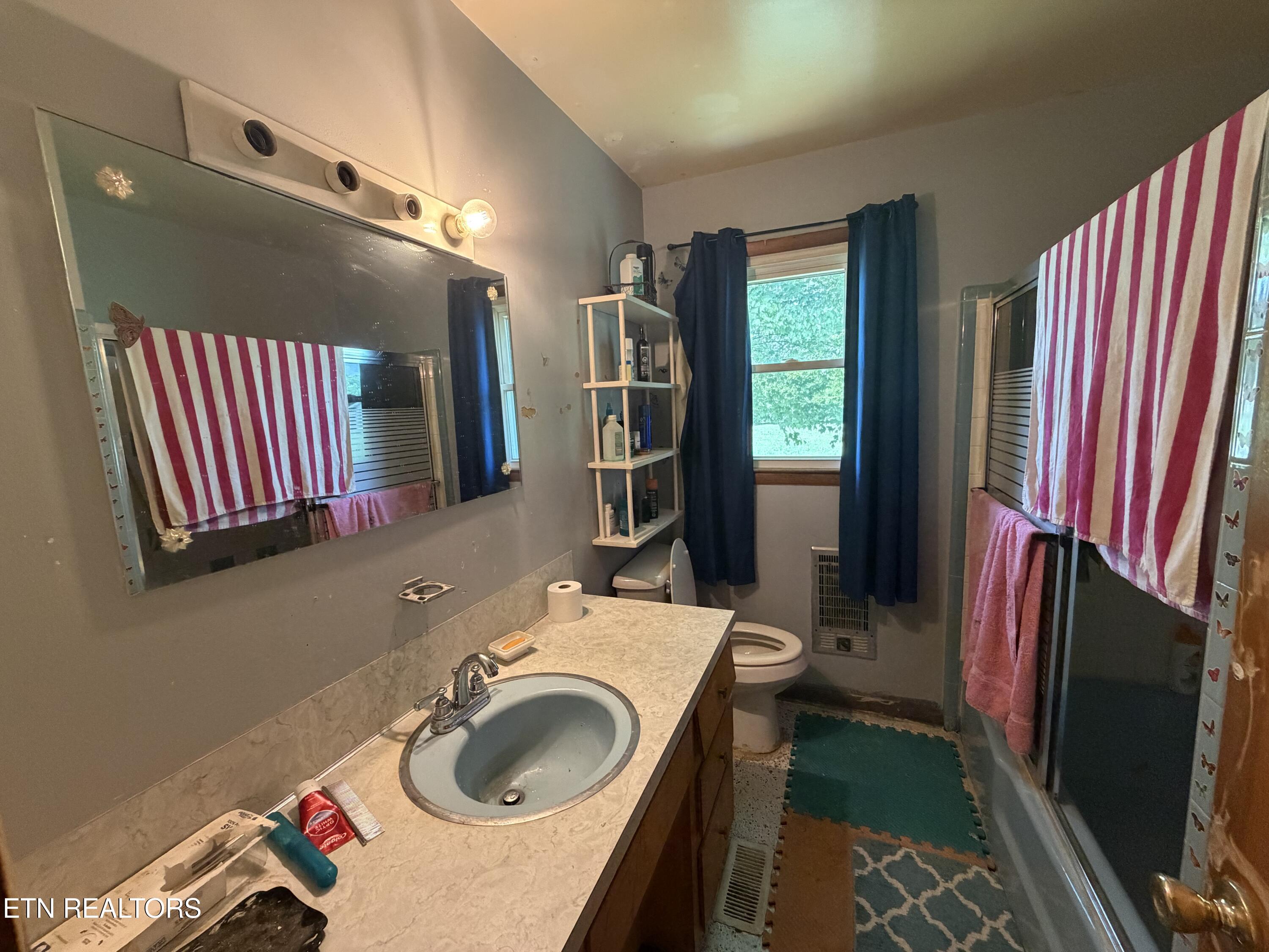 835 Anthony Avenue Smithville TN 37166