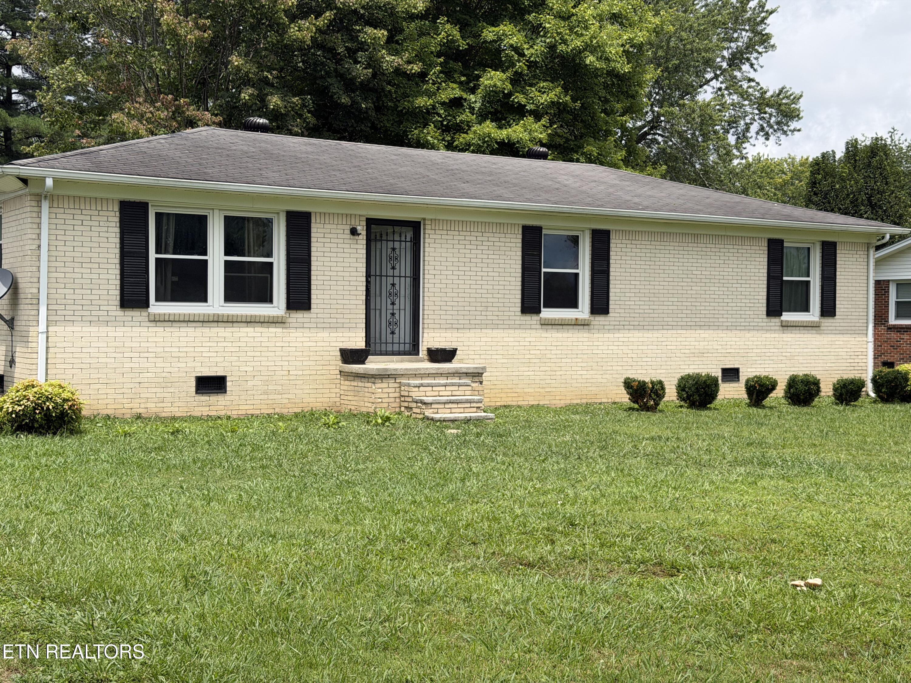 835 Anthony Avenue Smithville TN 37166