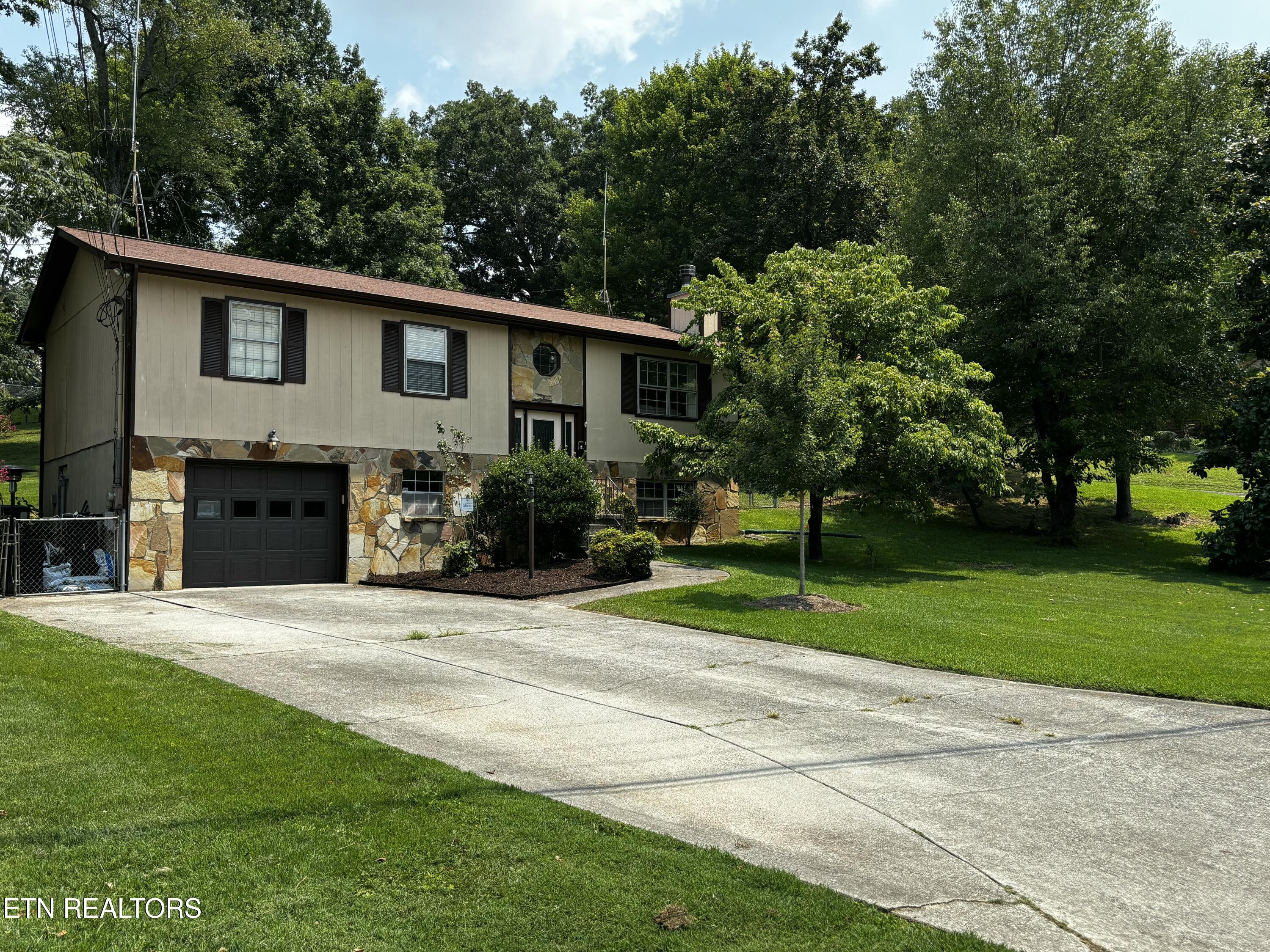 5848 Outer Drive Knoxville TN 37921