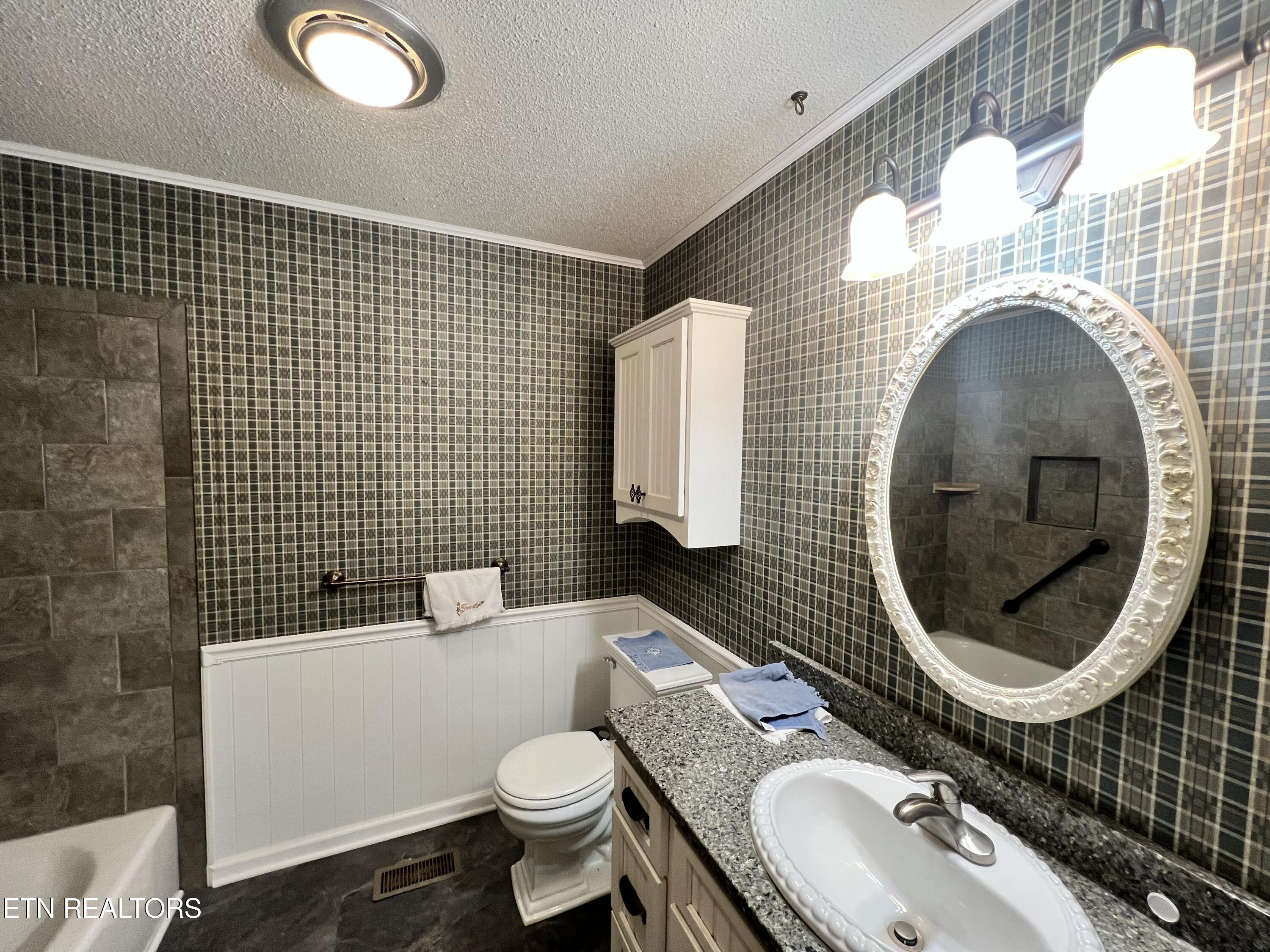 124 Canterbury Drive Crossville TN 38558