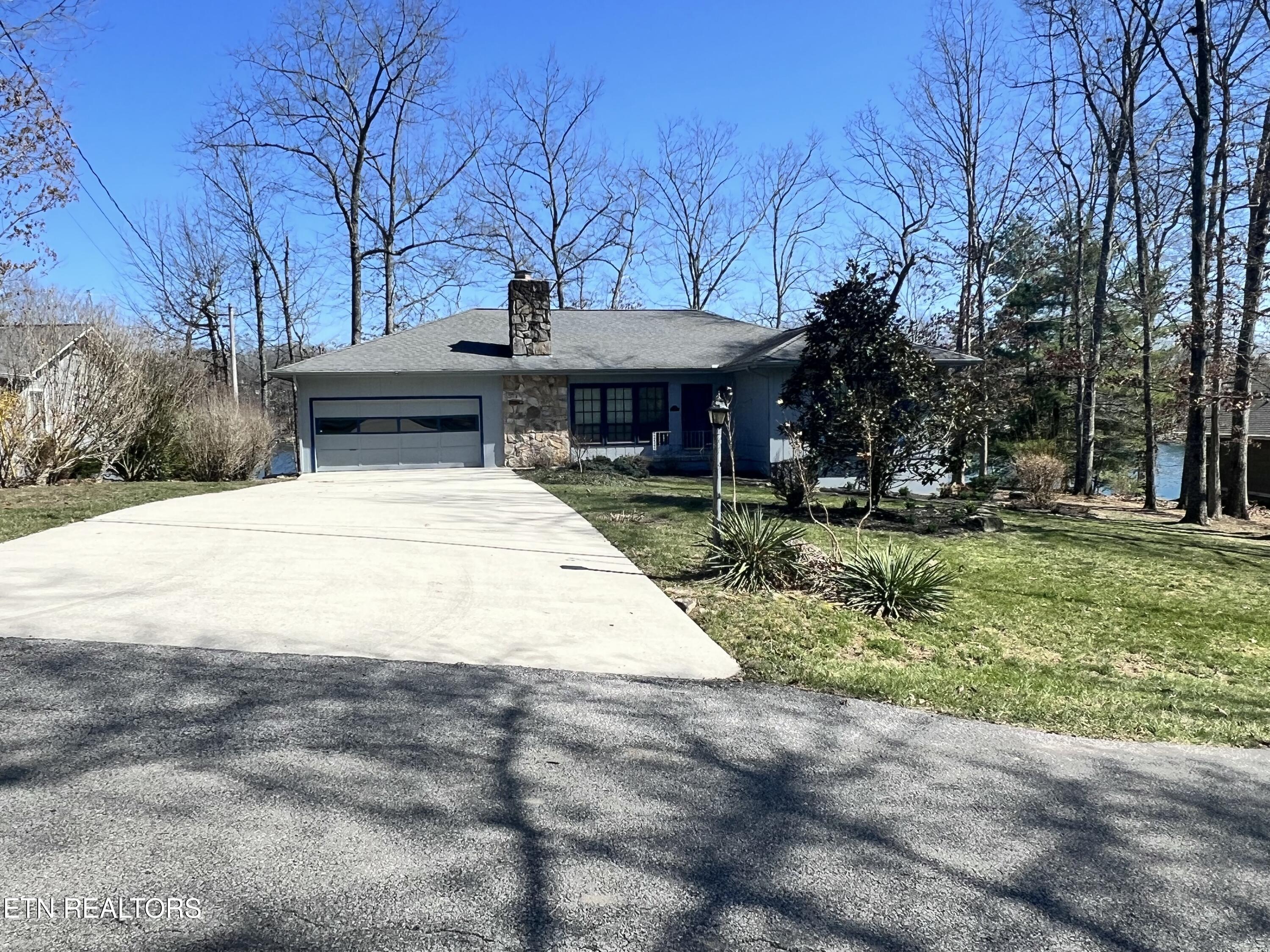 124 Canterbury Drive Crossville TN 38558