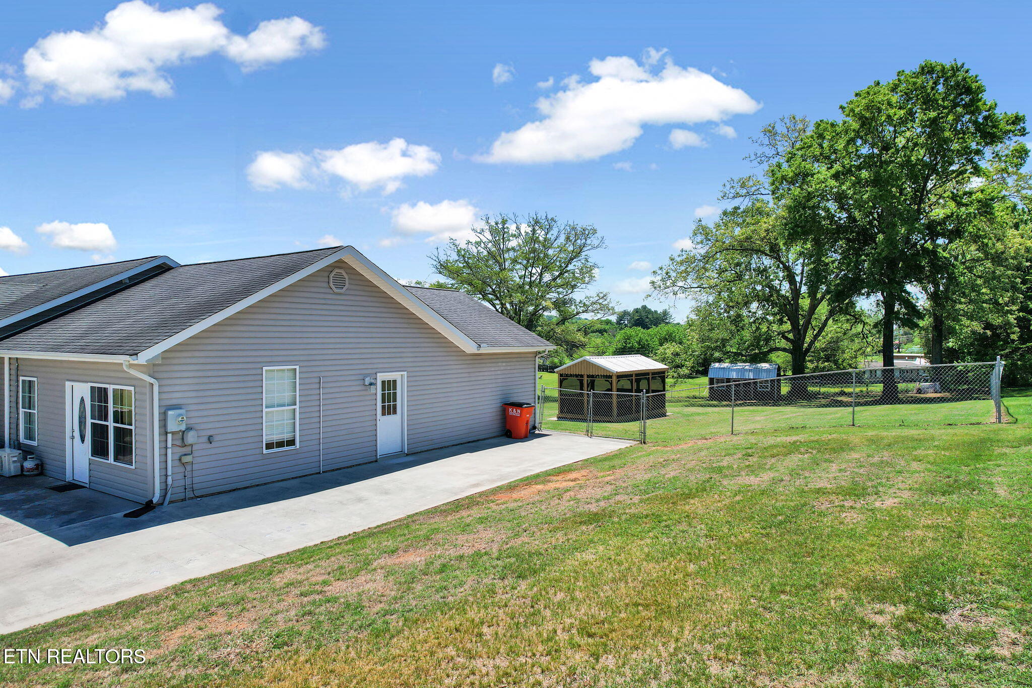 241 County Road 158 Riceville TN 37370