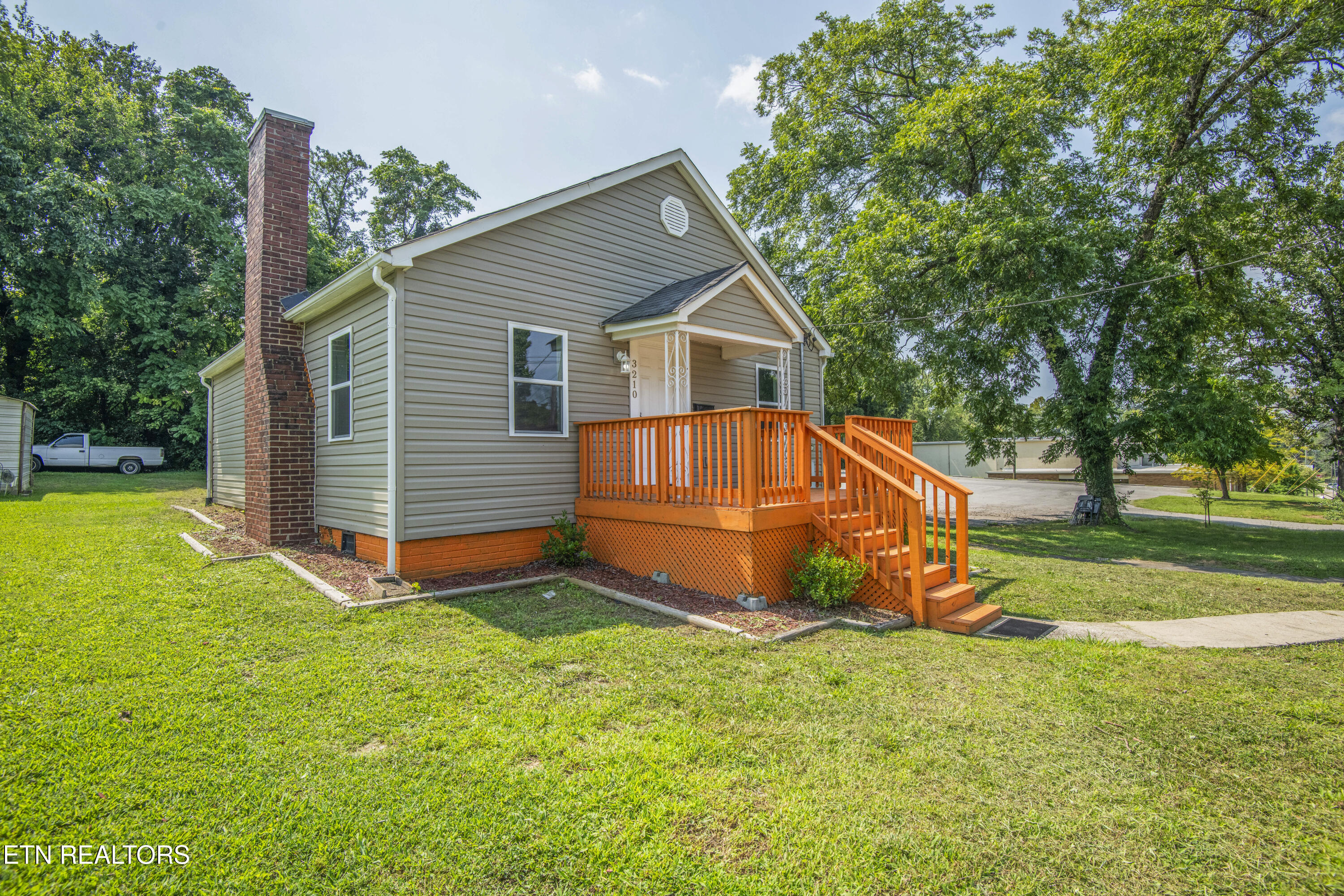 3210 Wilson Avenue Knoxville TN 37914