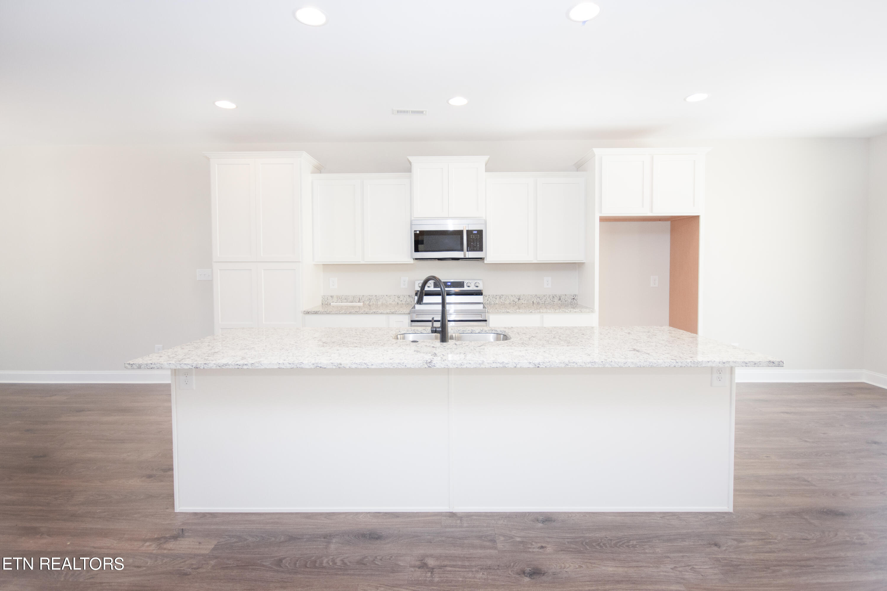 8137 Chapel Hill Lane Knoxville TN 37938